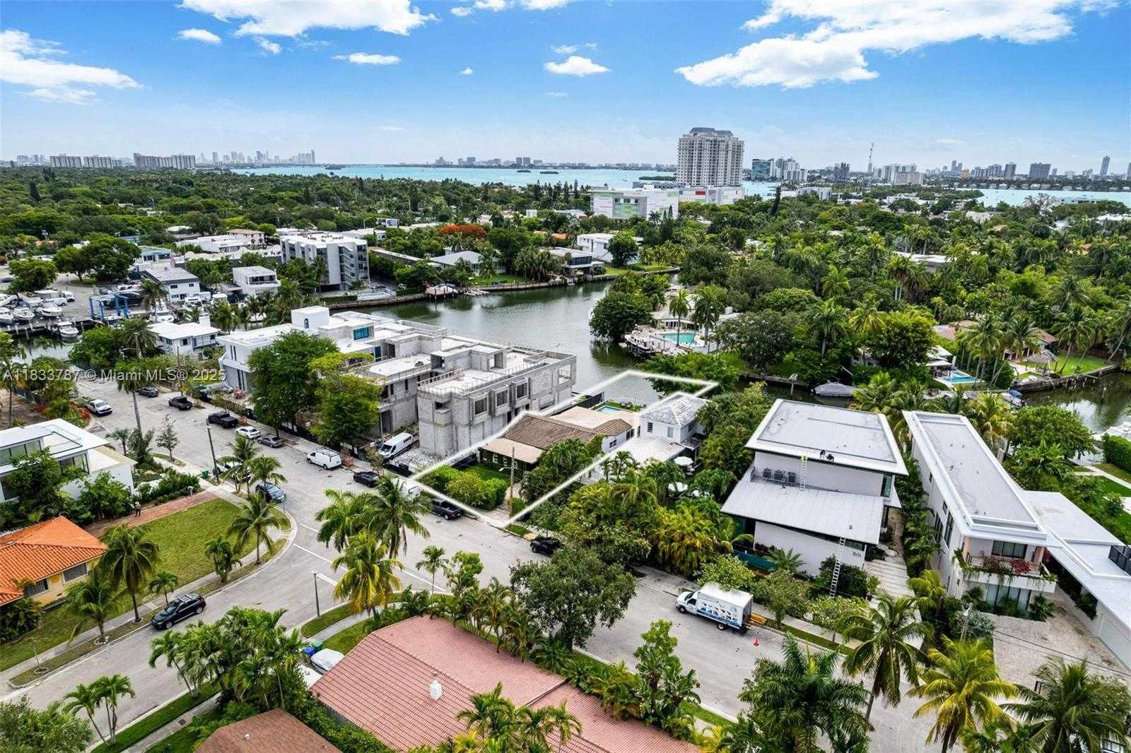 Small Image of 7701 NORTH EAST 8TH AVE, Miami Number 61