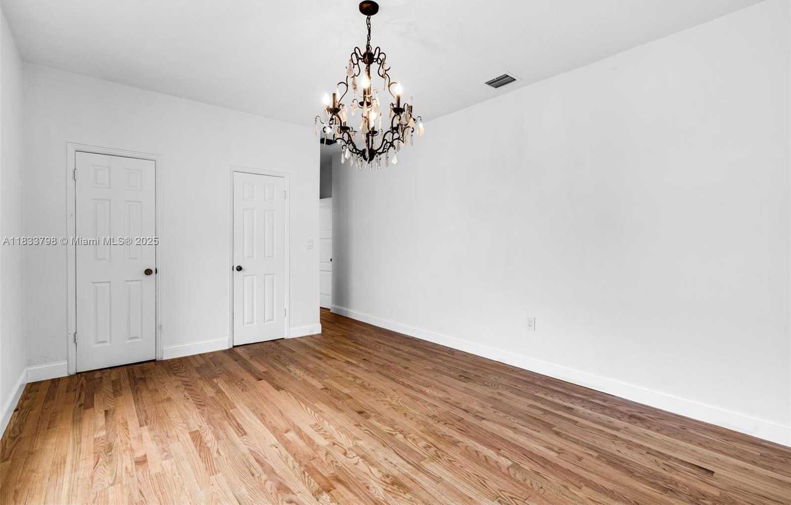 Small Image of 1232 LENOX AVE, Miami Beach Number 26