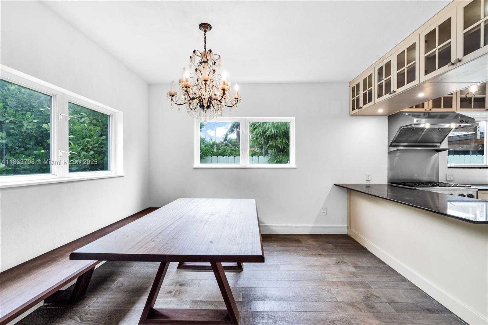 Small Image of 1232 LENOX AVE, Miami Beach Number 9