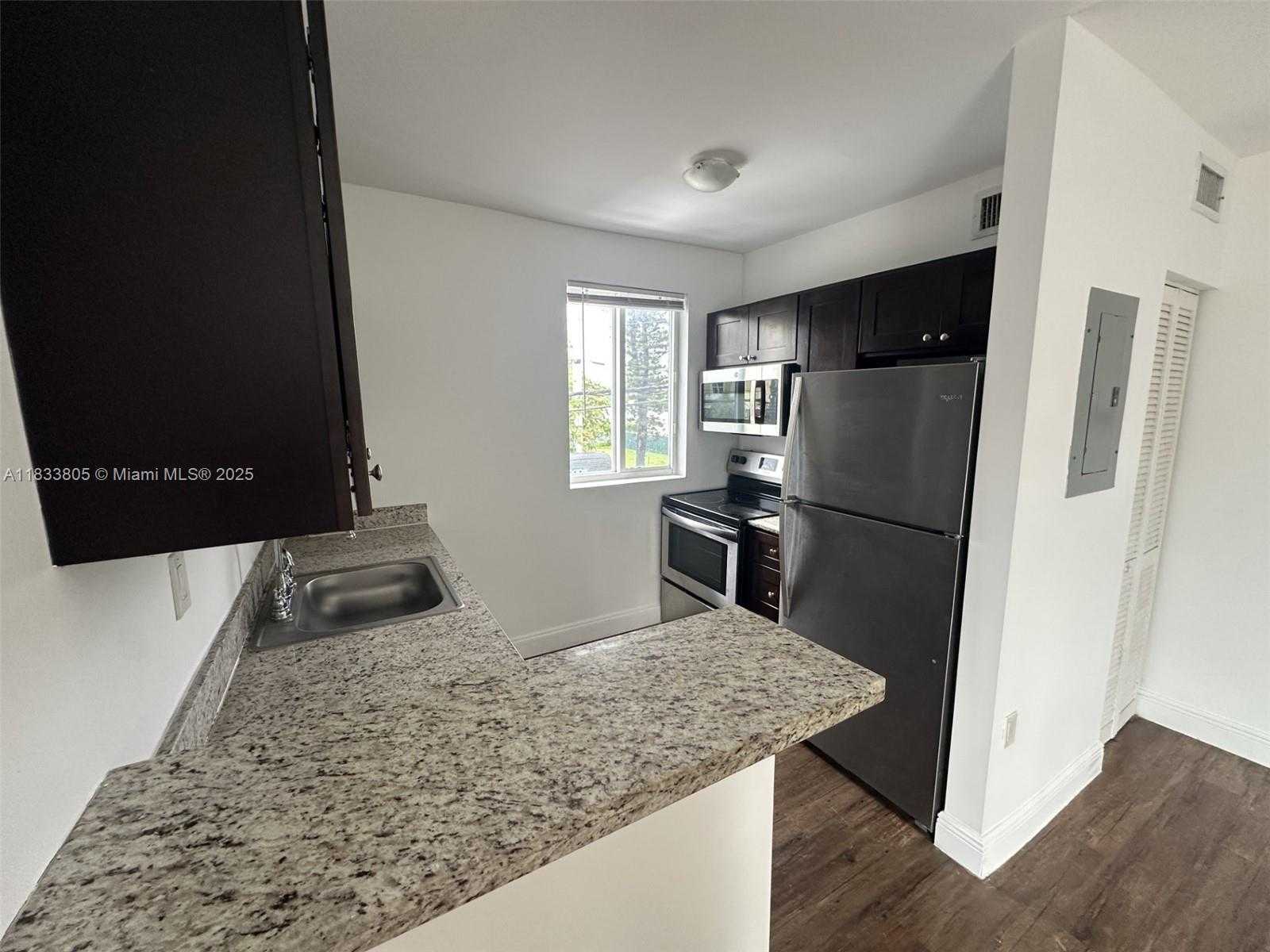 Small Image of 540 NORTH WEST 7 ST #19, Miami Number 3
