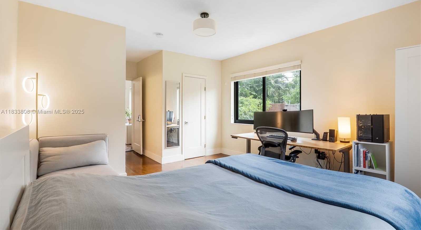 Small Image of 619 SOUTH WEST 20TH RD, Miami Number 12