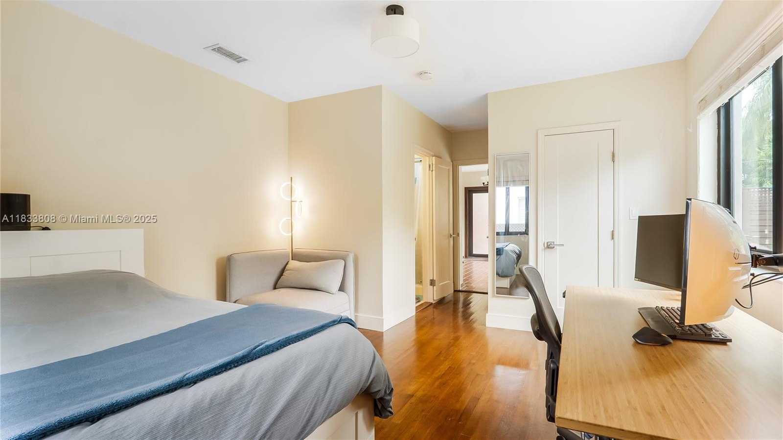 Small Image of 619 SOUTH WEST 20TH RD, Miami Number 13