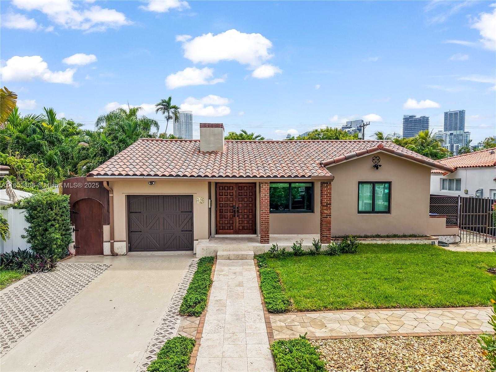 Small Image of 619 SOUTH WEST 20TH RD, Miami Number 33