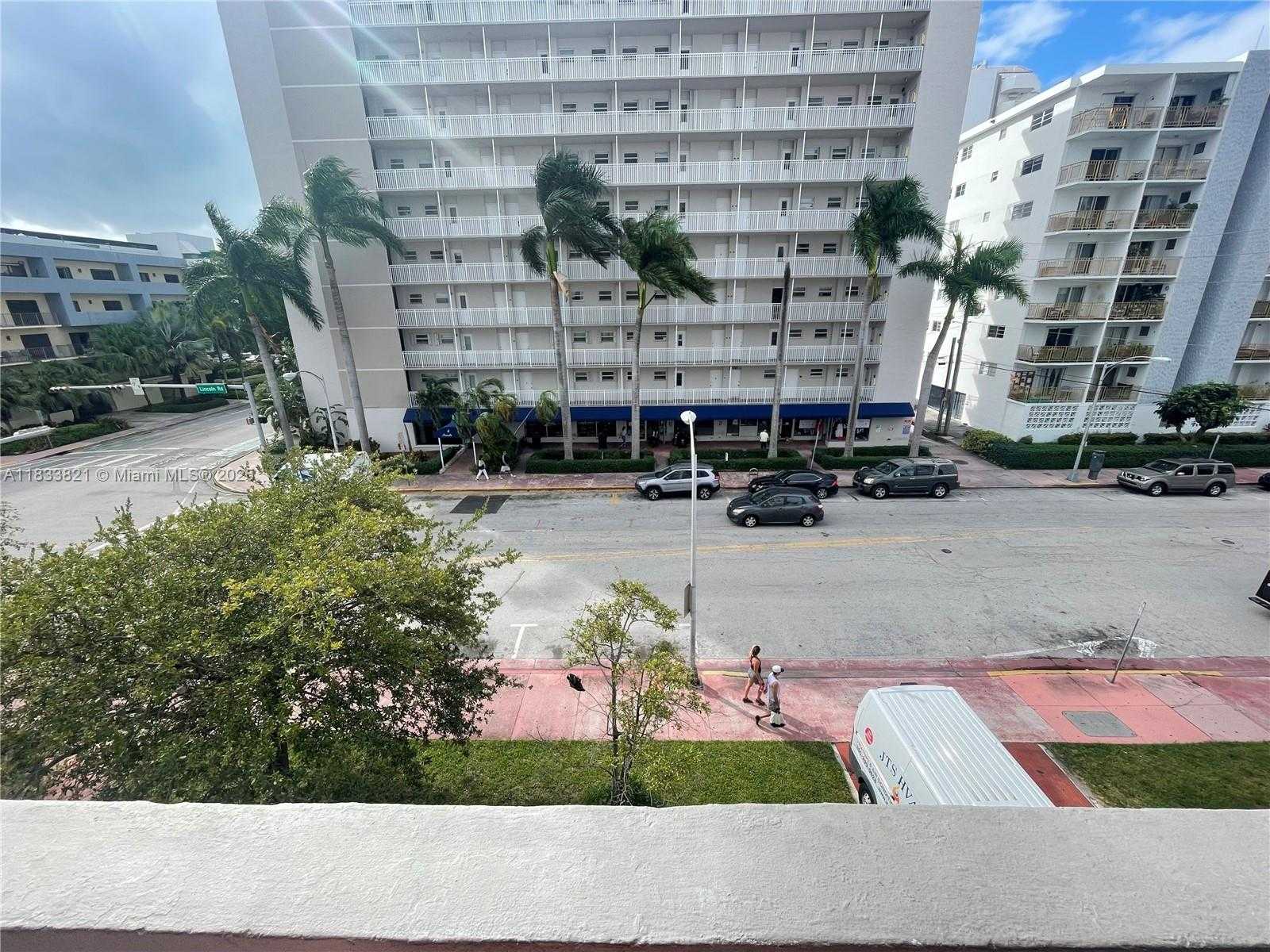 Small Image of 1331 LINCOLN RD #402, Miami Beach Number 17