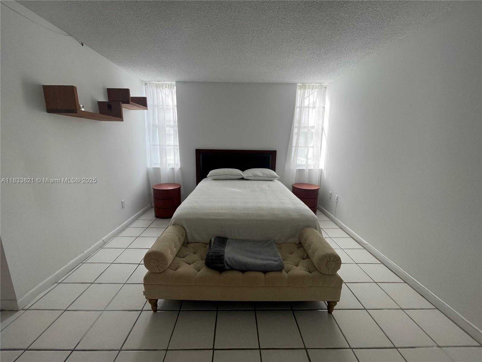 Small Image of 1331 LINCOLN RD #402, Miami Beach Number 7