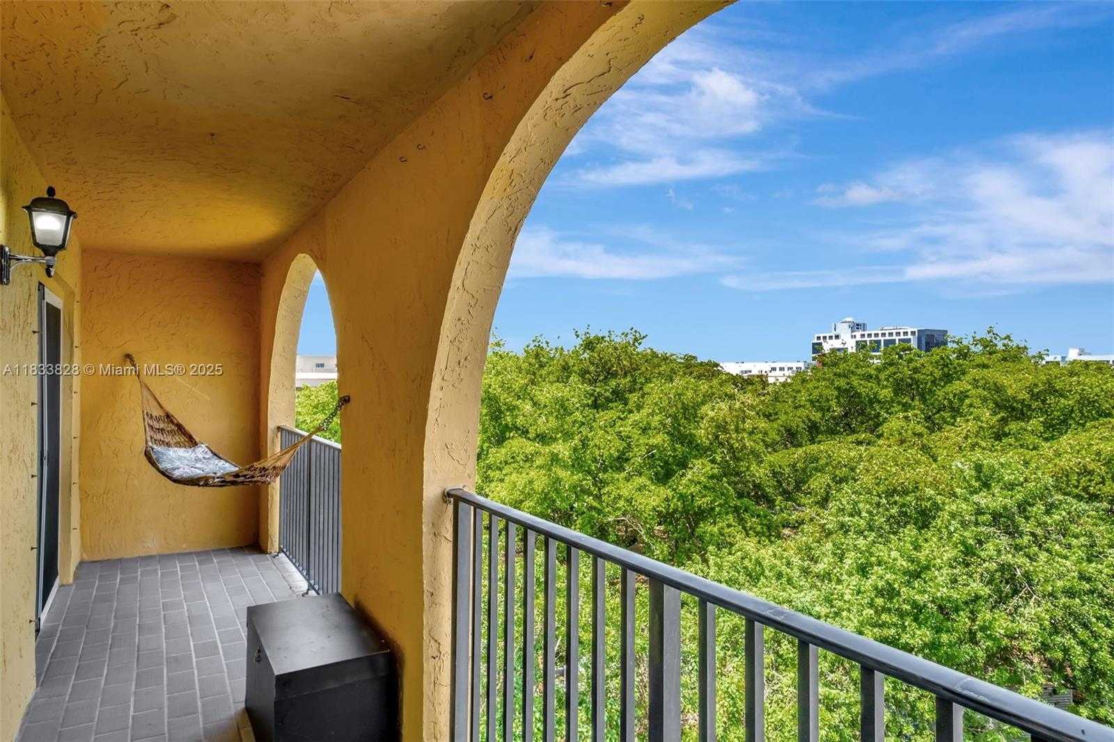 Small Image of 4801 NORTH WEST 7TH ST #506-16, Miami Number 5