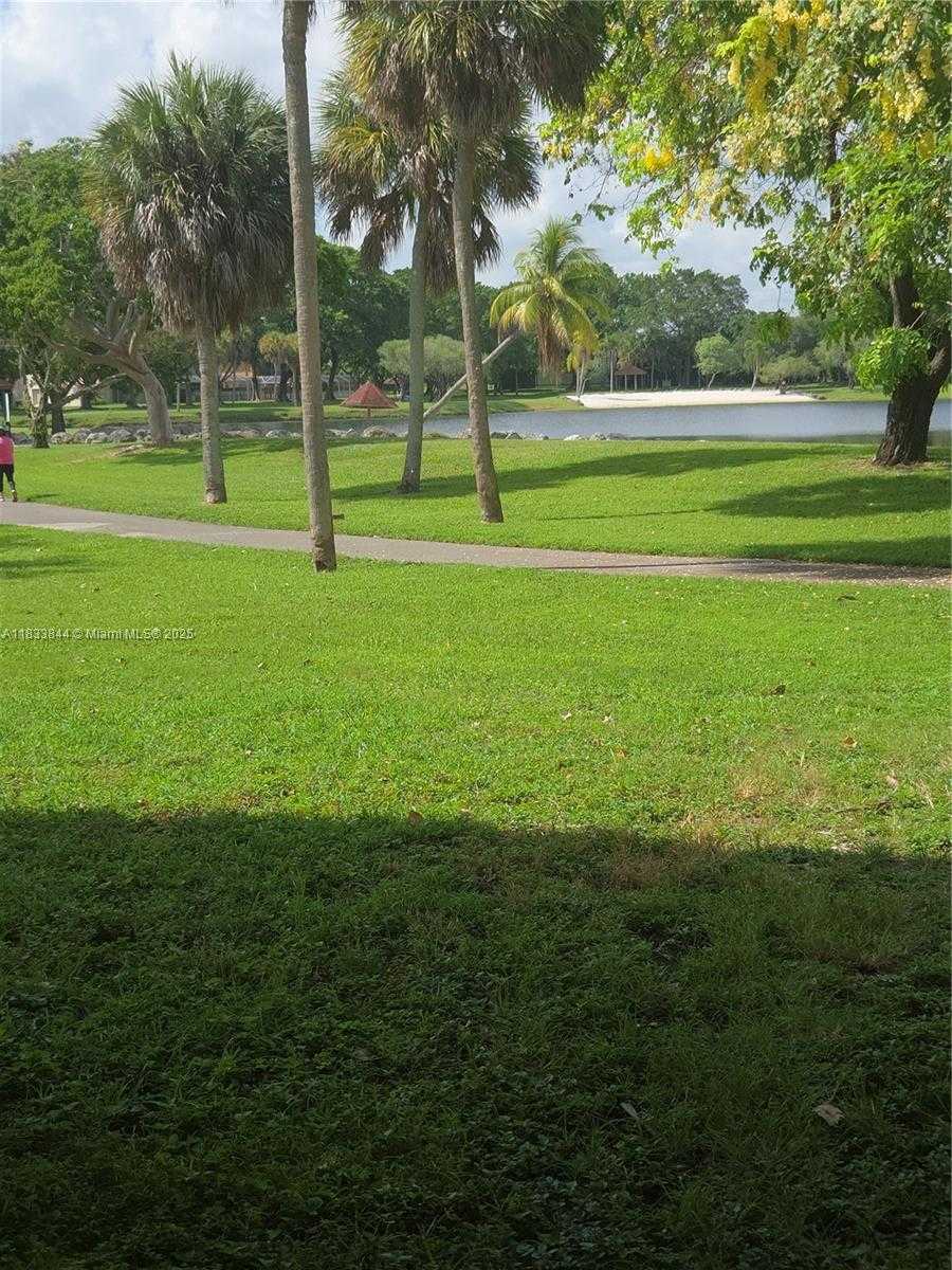 Small Image of 15330 SOUTH WEST 106TH TER #902, Miami Number 9