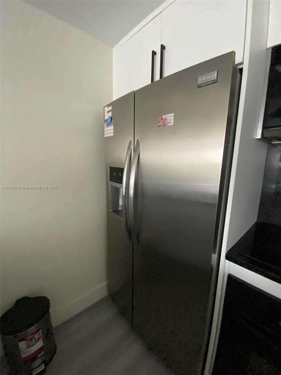 Small Image of 1850 SOUTH OCEAN DR #1409, Hallandale Beach Number 10