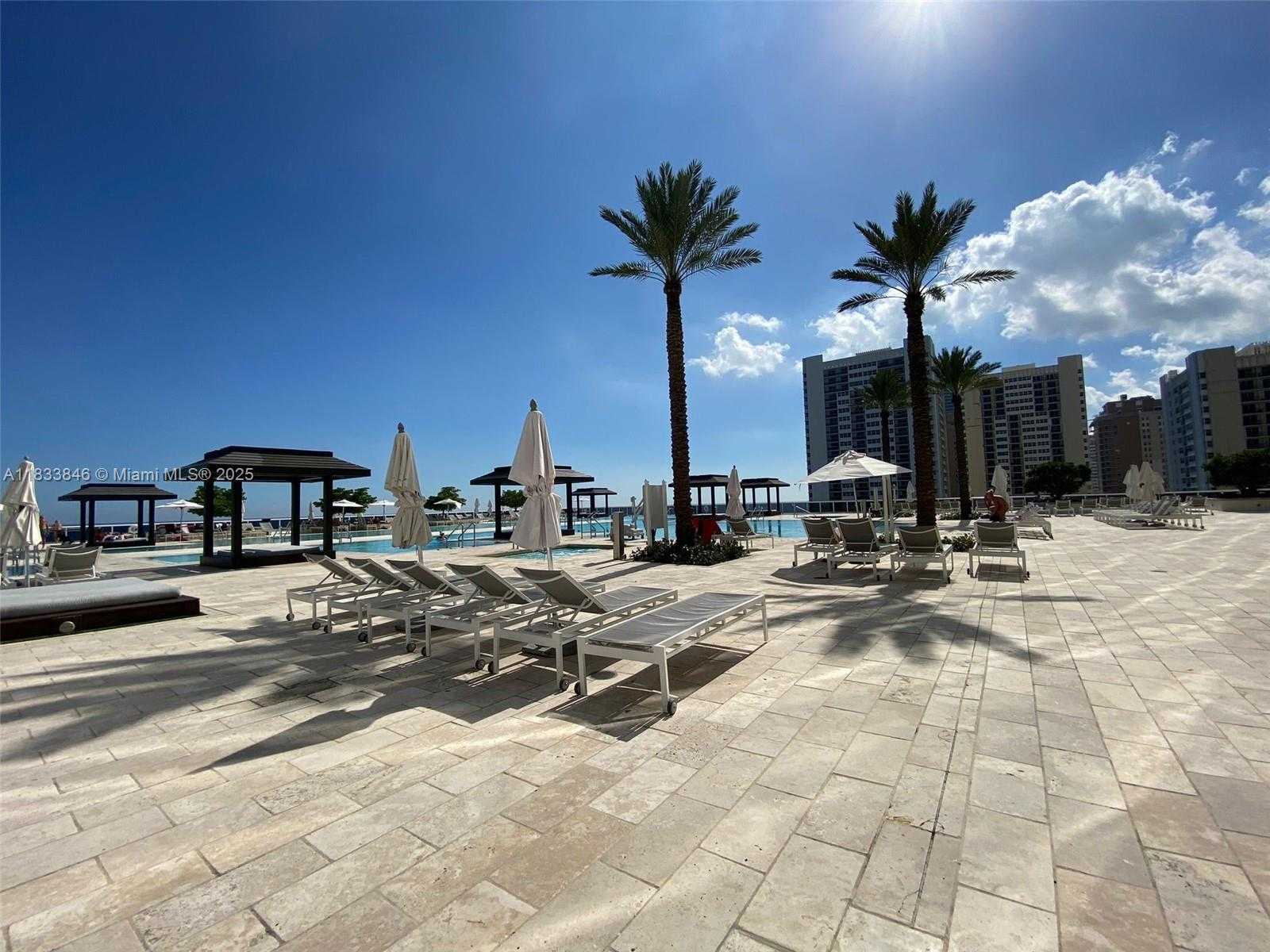 Small Image of 1850 SOUTH OCEAN DR #1409, Hallandale Beach Number 6