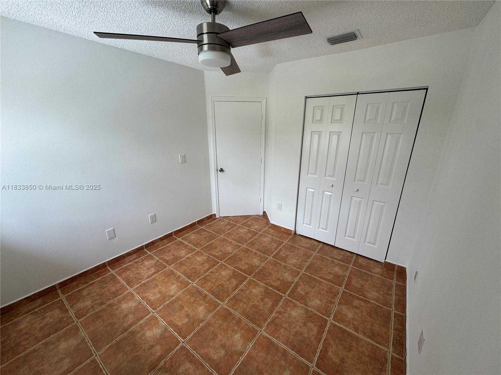 Small Image of 14102 SOUTH WEST 176TH TER #14102, Miami Number 21
