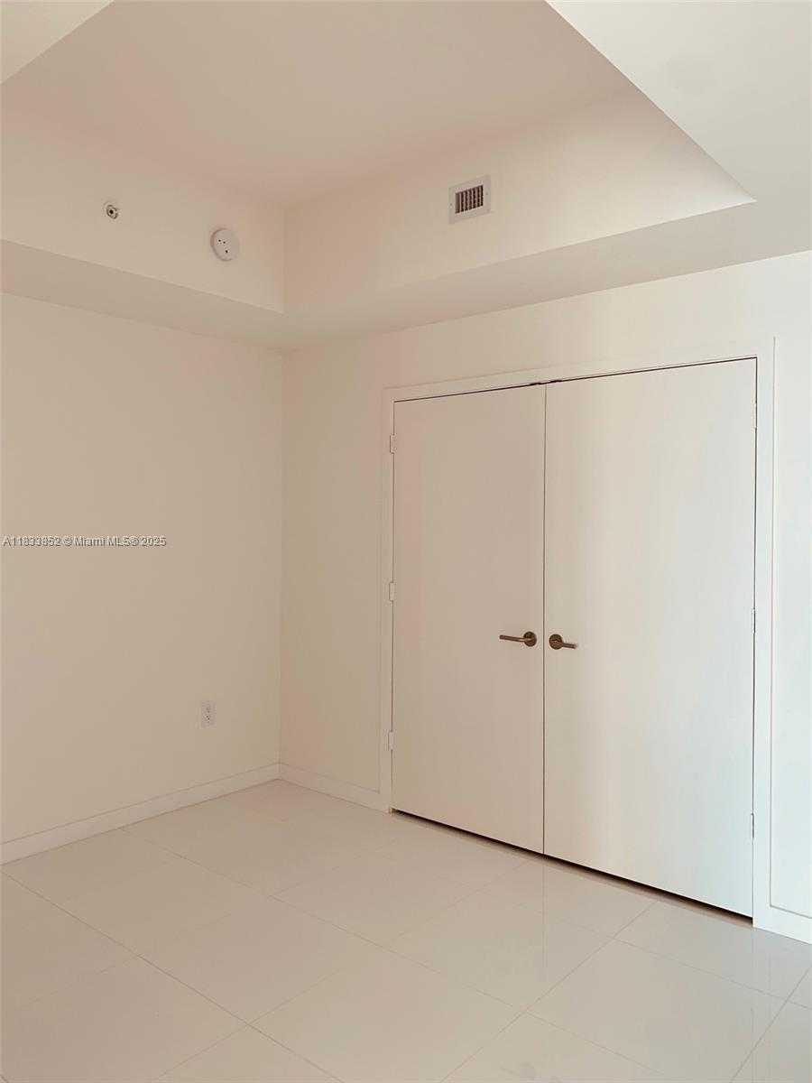 Small Image of 851 NORTH EAST 1ST AVE #1808, Miami Number 30