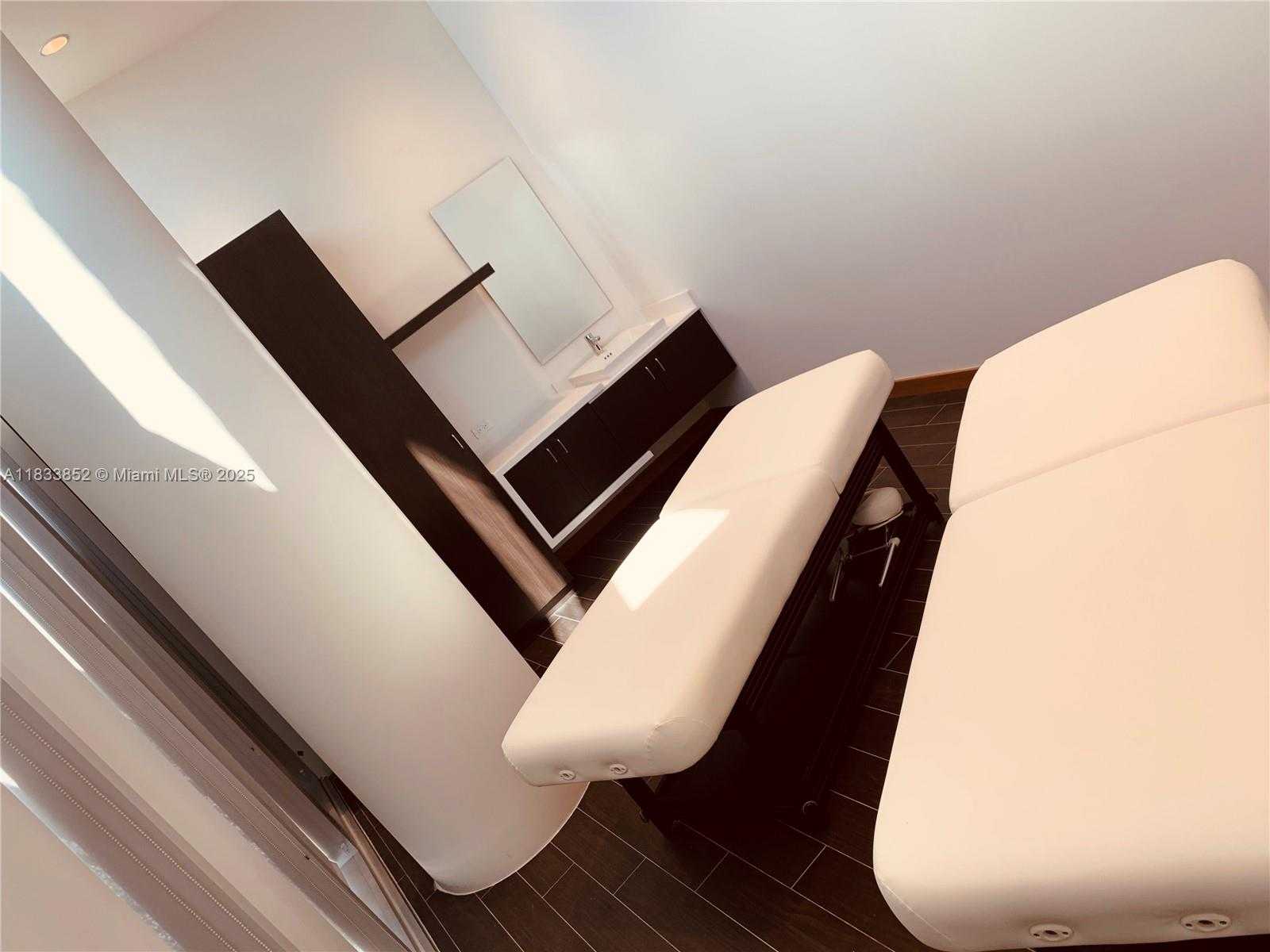 Small Image of 851 NORTH EAST 1ST AVE #1808, Miami Number 52