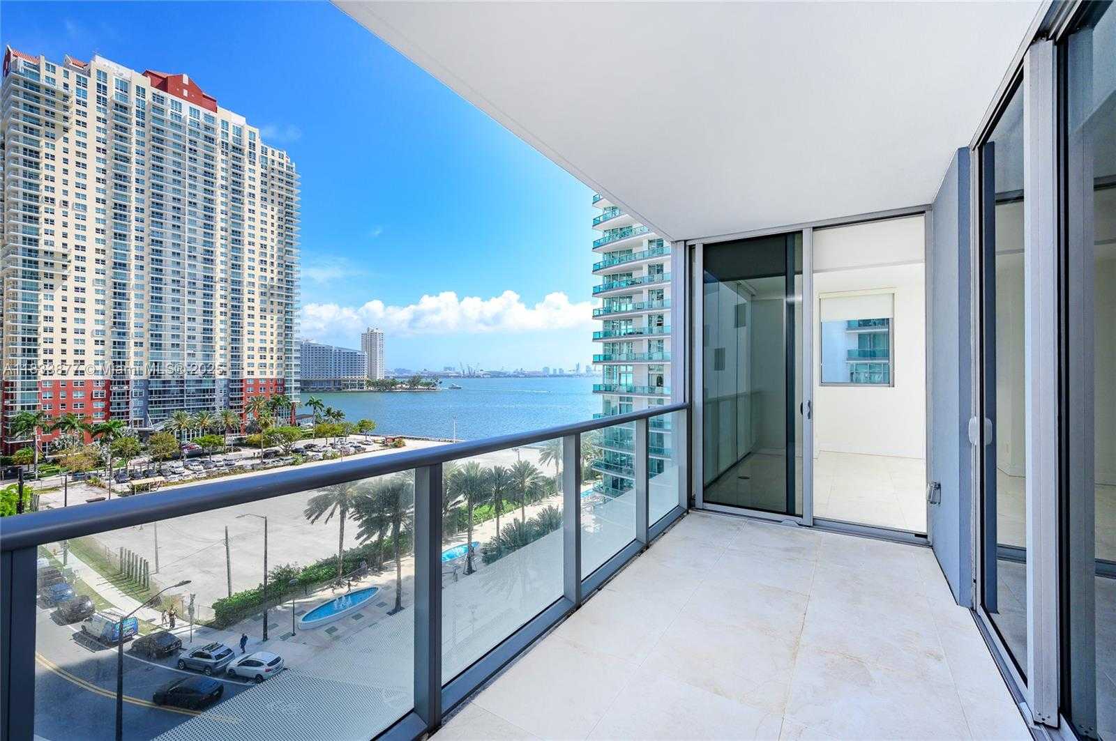 Small Image of 1300 BRICKELL BAY DR #809, Miami Number 5