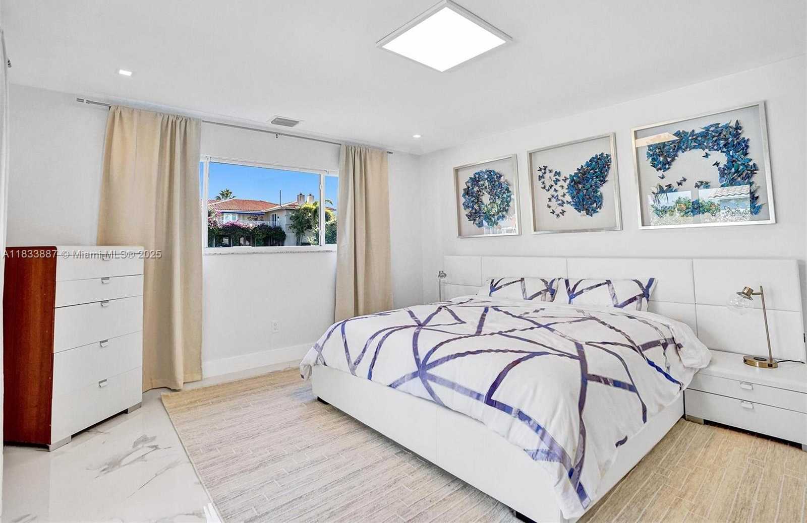 Small Image of 16433 NORTH EAST 33RD AVE, North Miami Beach Number 25