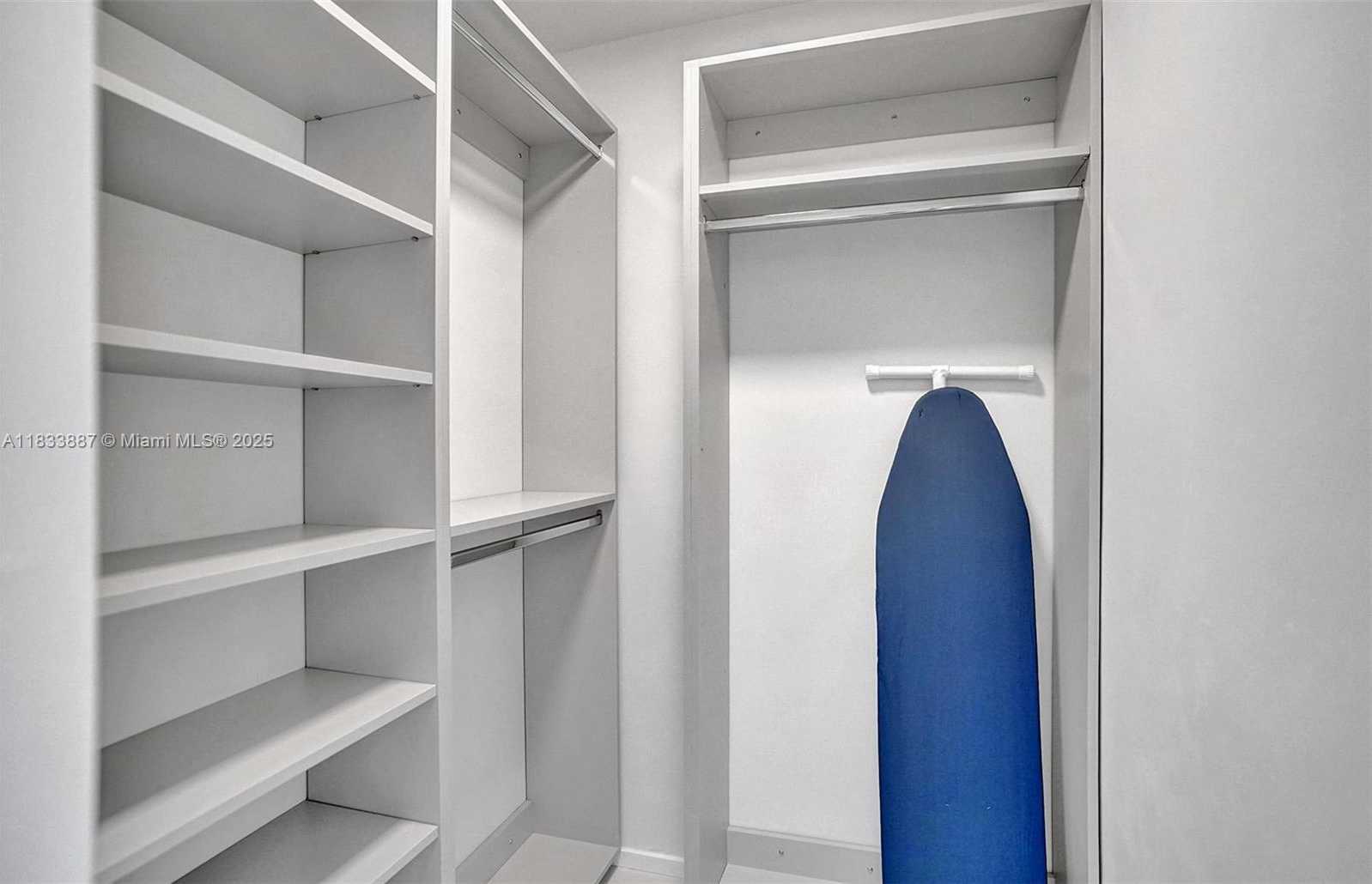 Small Image of 16433 NORTH EAST 33RD AVE, North Miami Beach Number 28