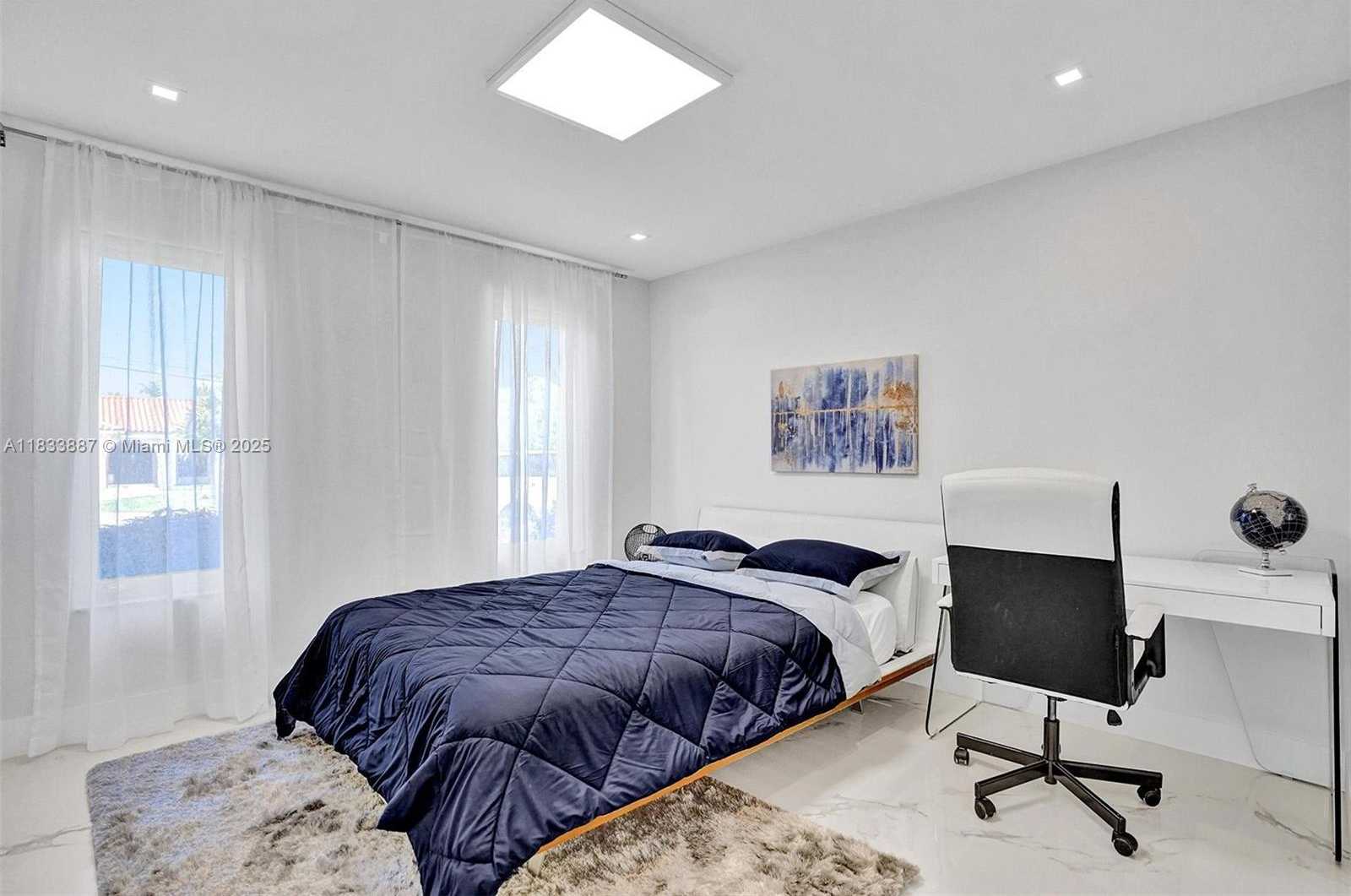 Small Image of 16433 NORTH EAST 33RD AVE, North Miami Beach Number 30