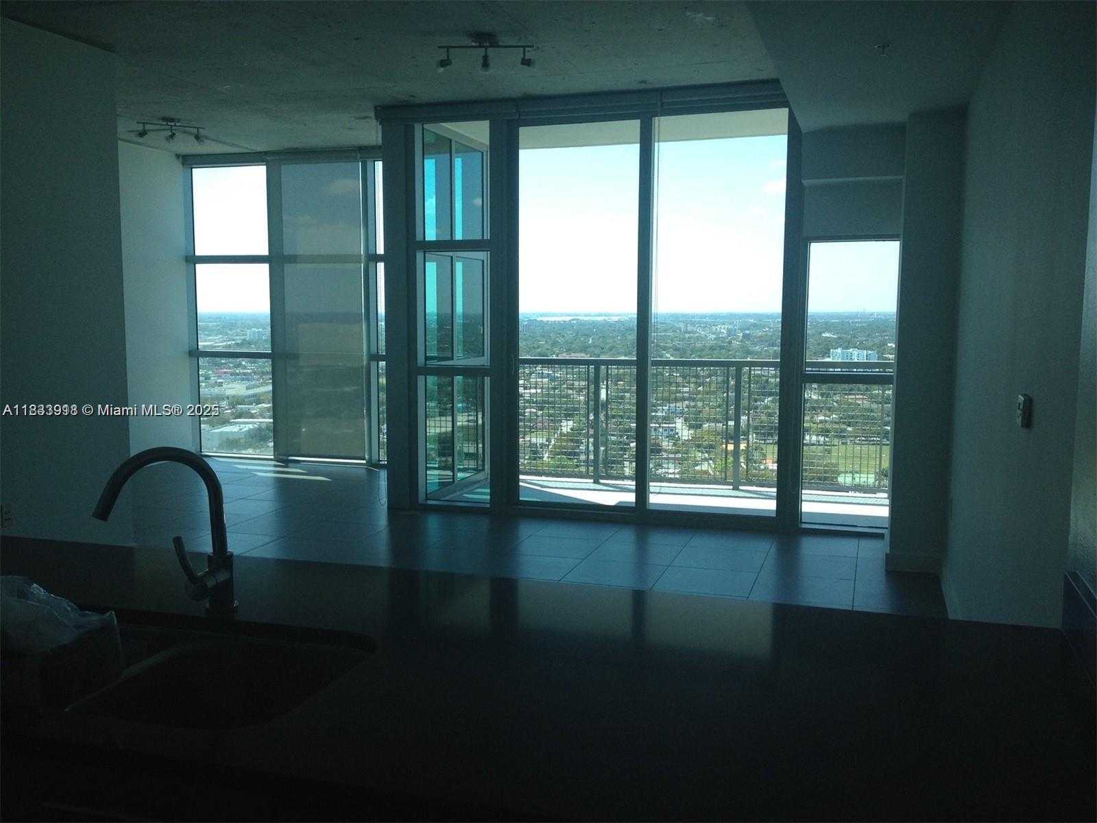 Small Image of 3301 NORTH EAST 1ST AVE #H2803, Miami Number 4