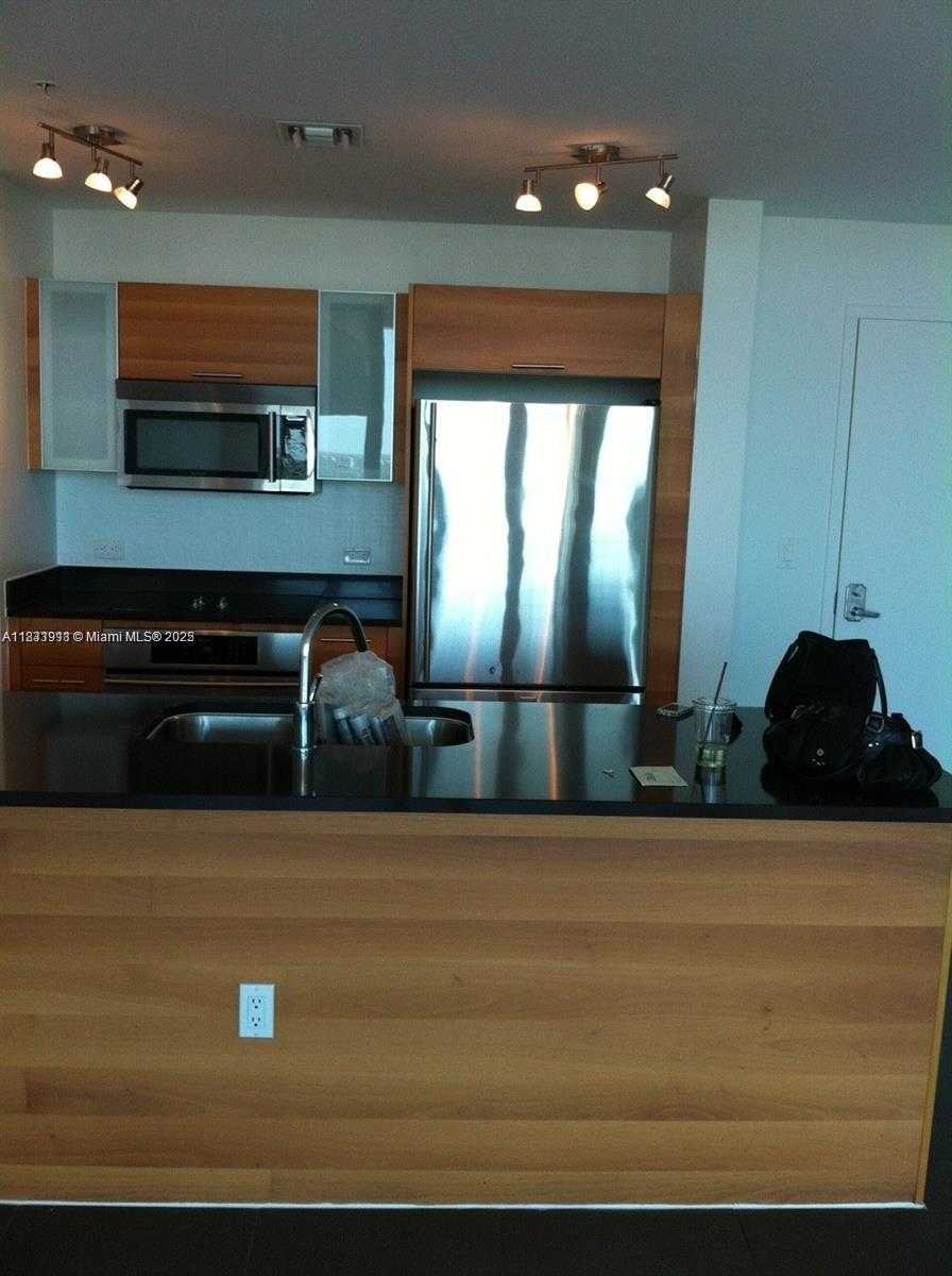 Small Image of 3301 NORTH EAST 1ST AVE #H2803, Miami Number 6