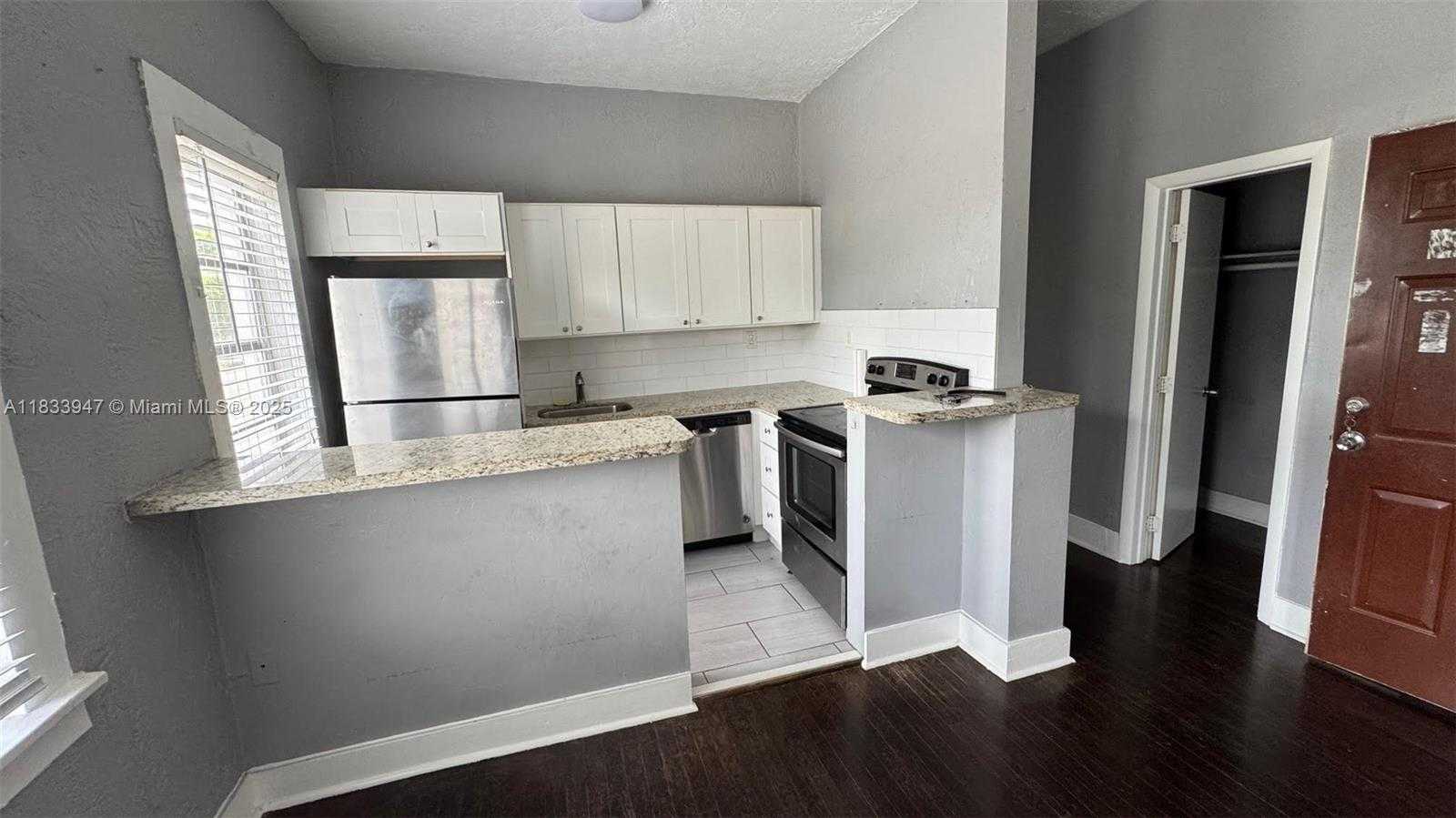 Small Image of 1849 DEWEY ST #1-4, Hollywood Number 2
