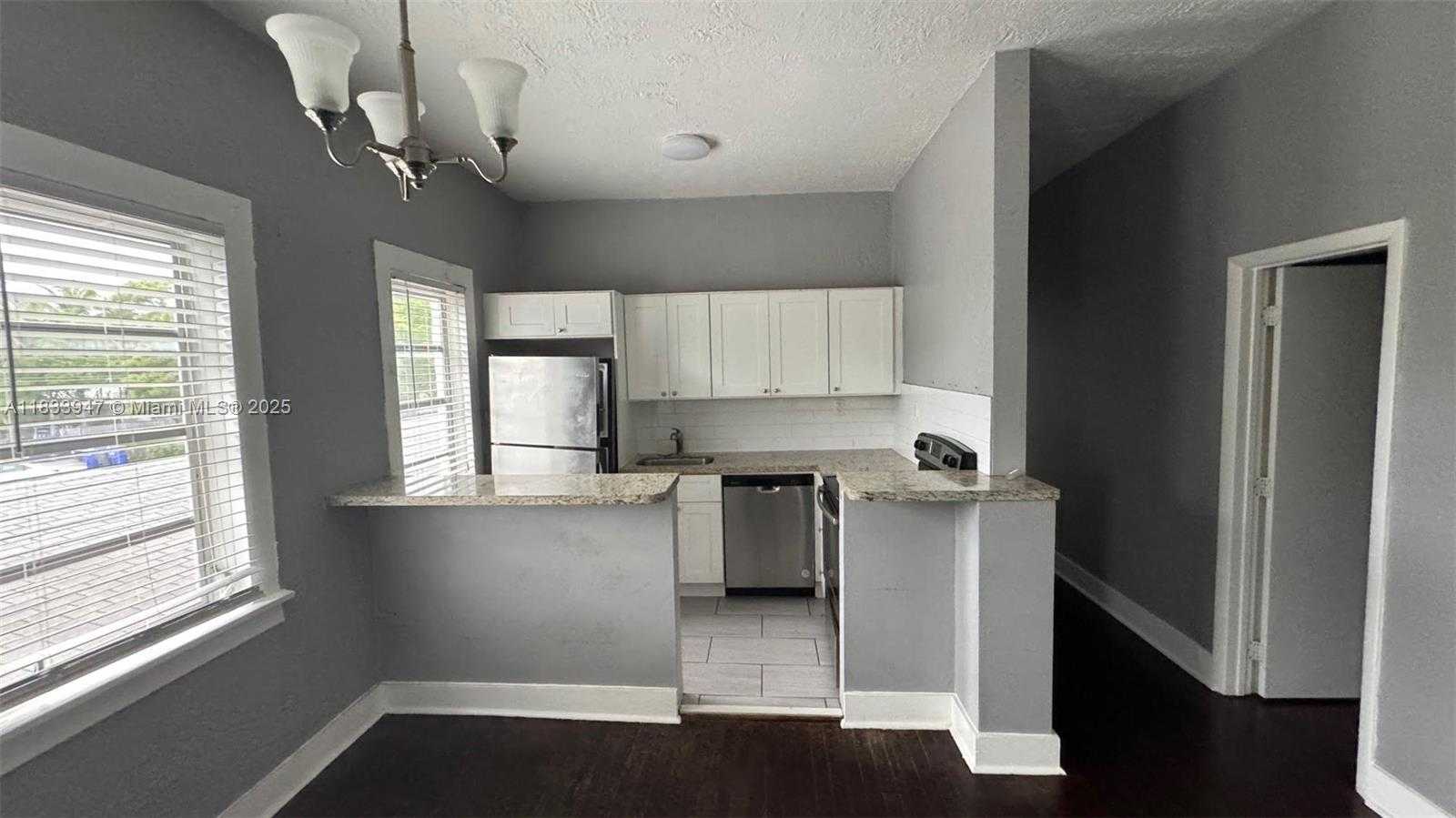 Small Image of 1849 DEWEY ST #1-4, Hollywood Number 5