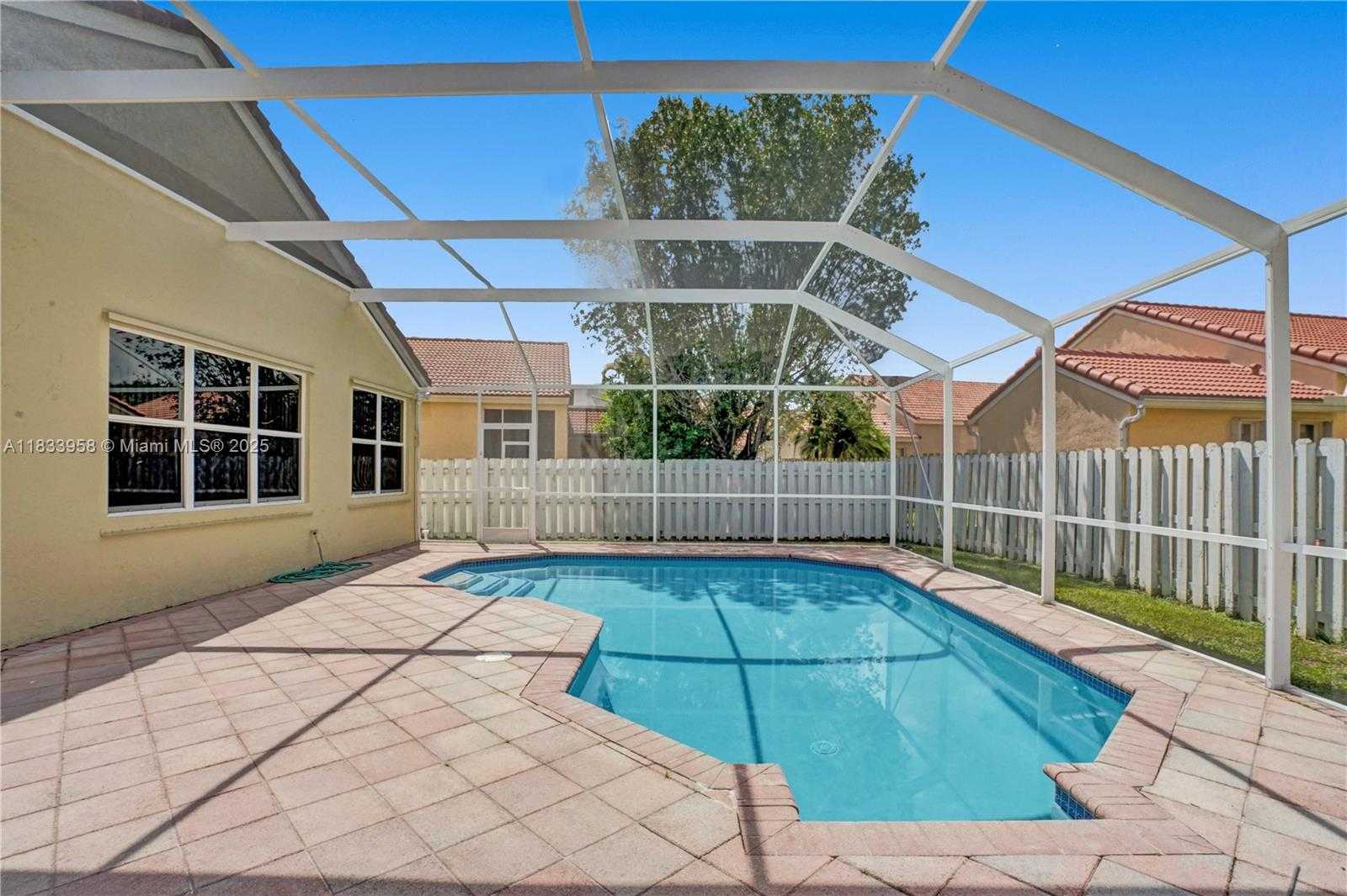 Small Image of 797 CHIMNEY ROCK RD #797, Weston Number 14
