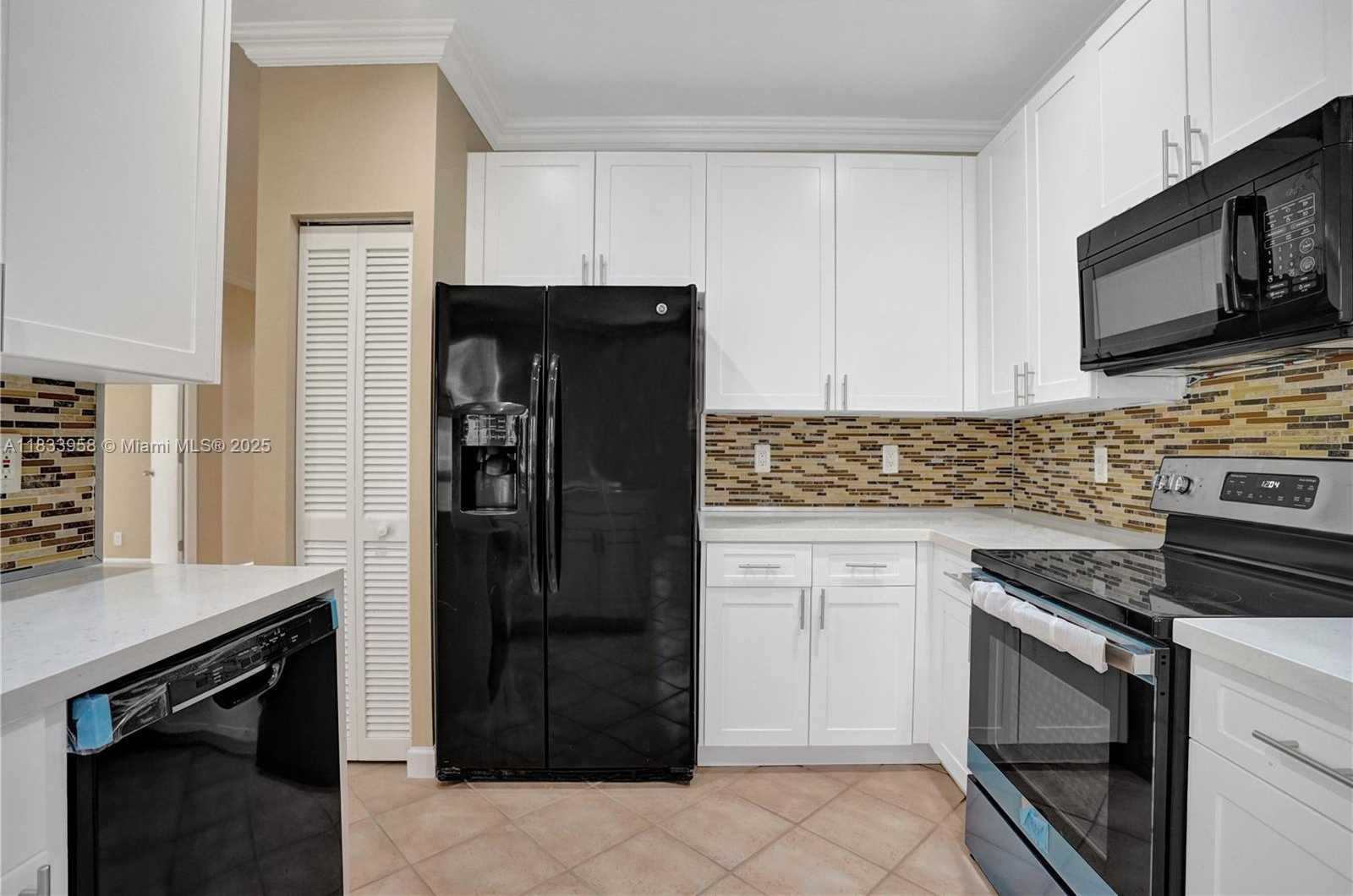 Small Image of 797 CHIMNEY ROCK RD #797, Weston Number 38