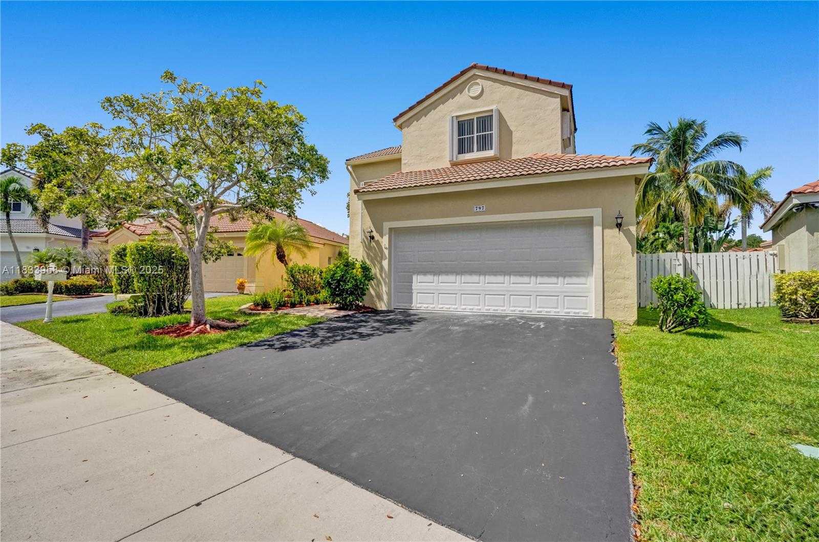 Small Image of 797 CHIMNEY ROCK RD #797, Weston Number 4