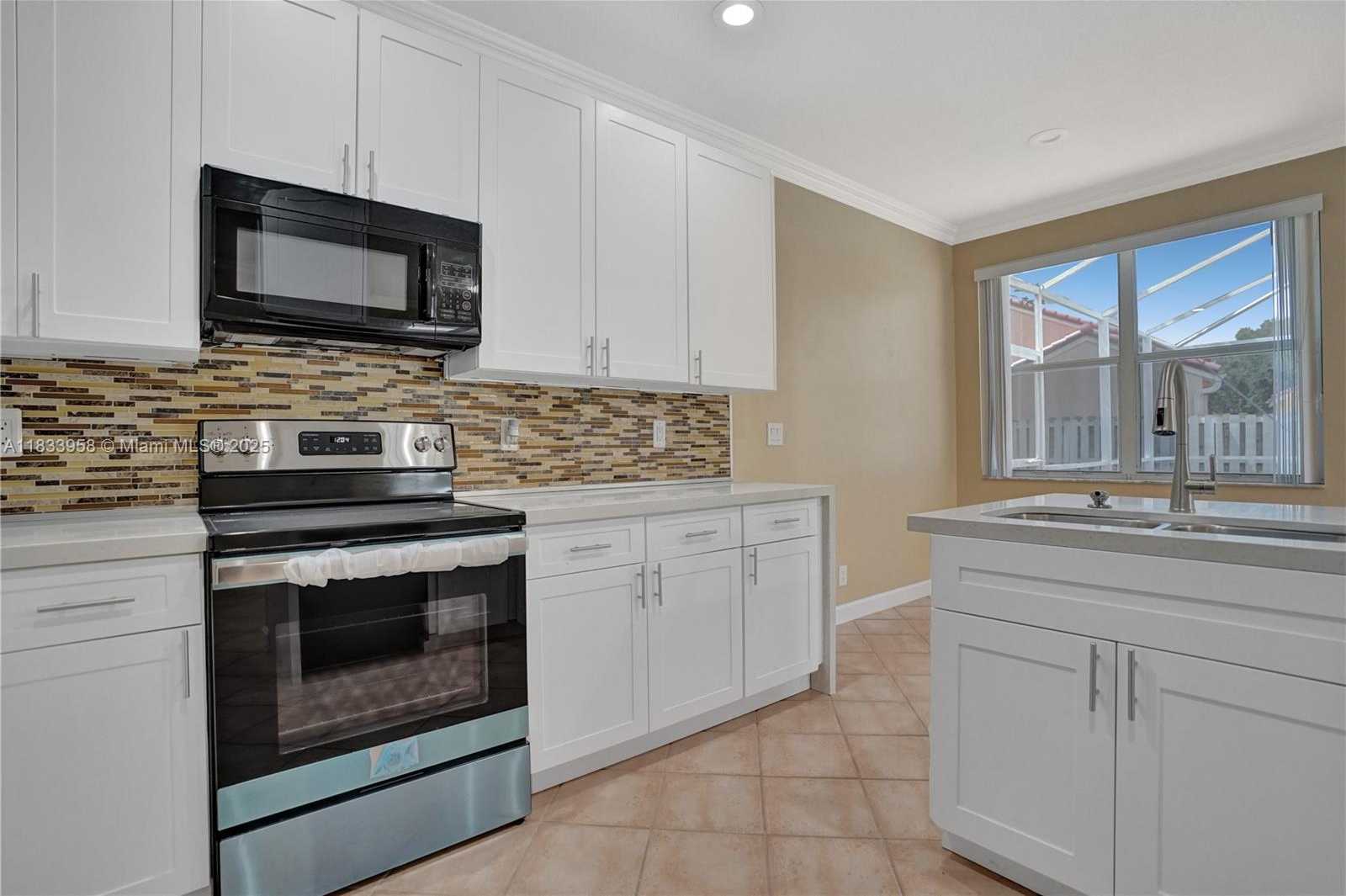 Small Image of 797 CHIMNEY ROCK RD #797, Weston Number 40