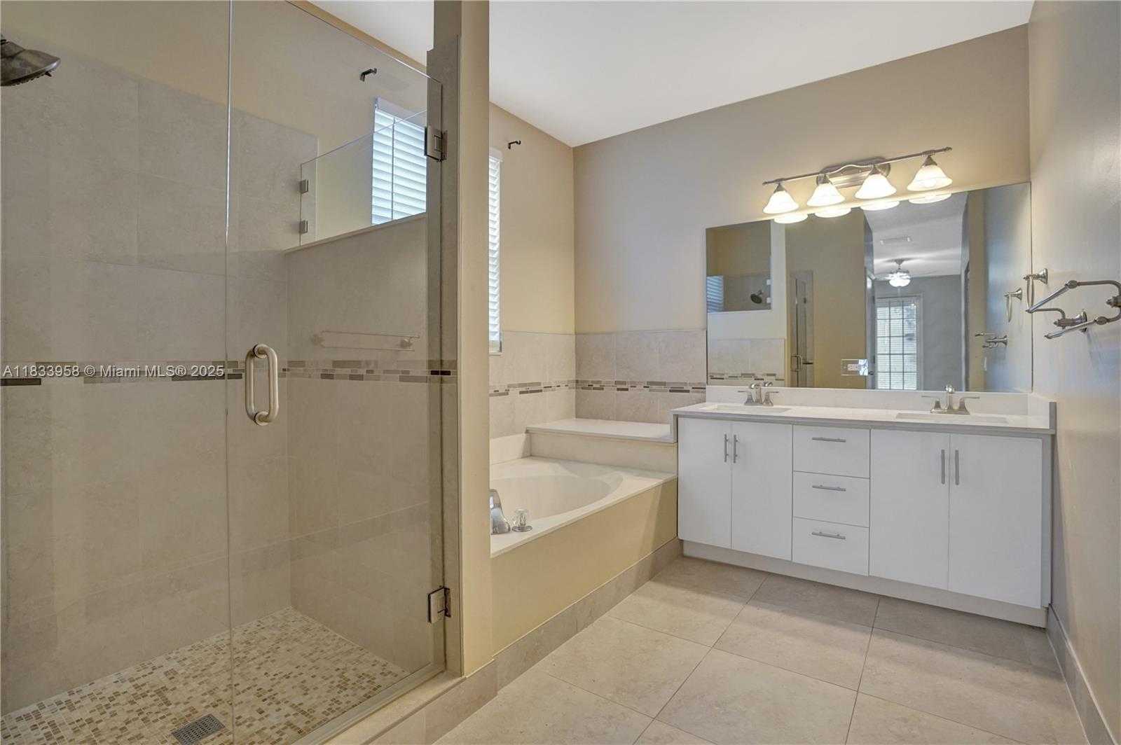 Small Image of 797 CHIMNEY ROCK RD #797, Weston Number 47