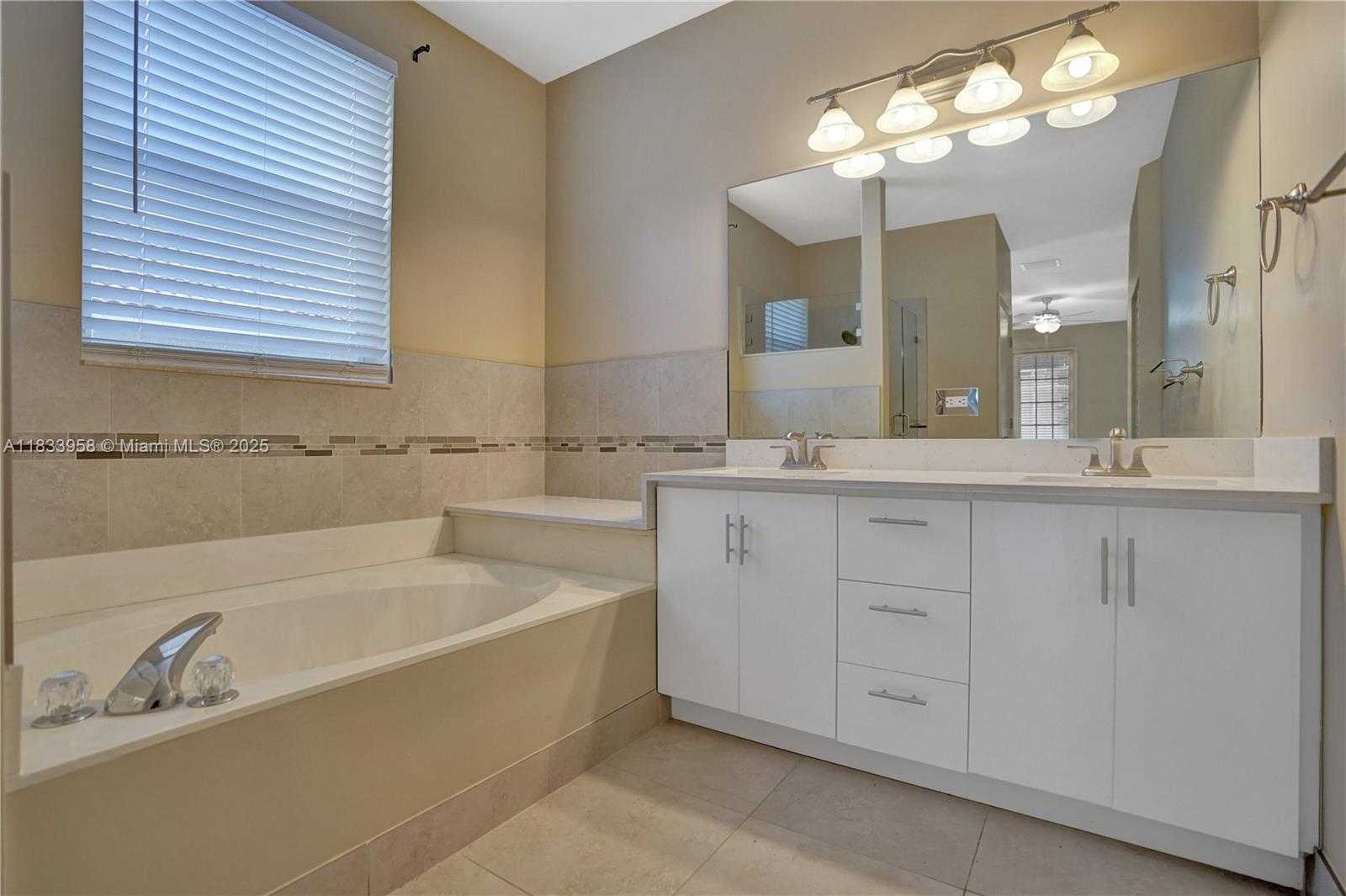 Small Image of 797 CHIMNEY ROCK RD #797, Weston Number 49