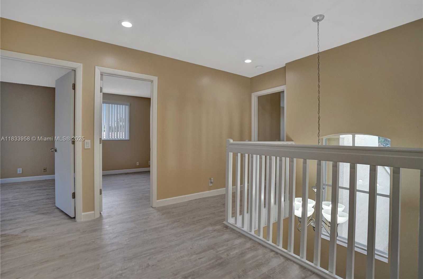 Small Image of 797 CHIMNEY ROCK RD #797, Weston Number 51