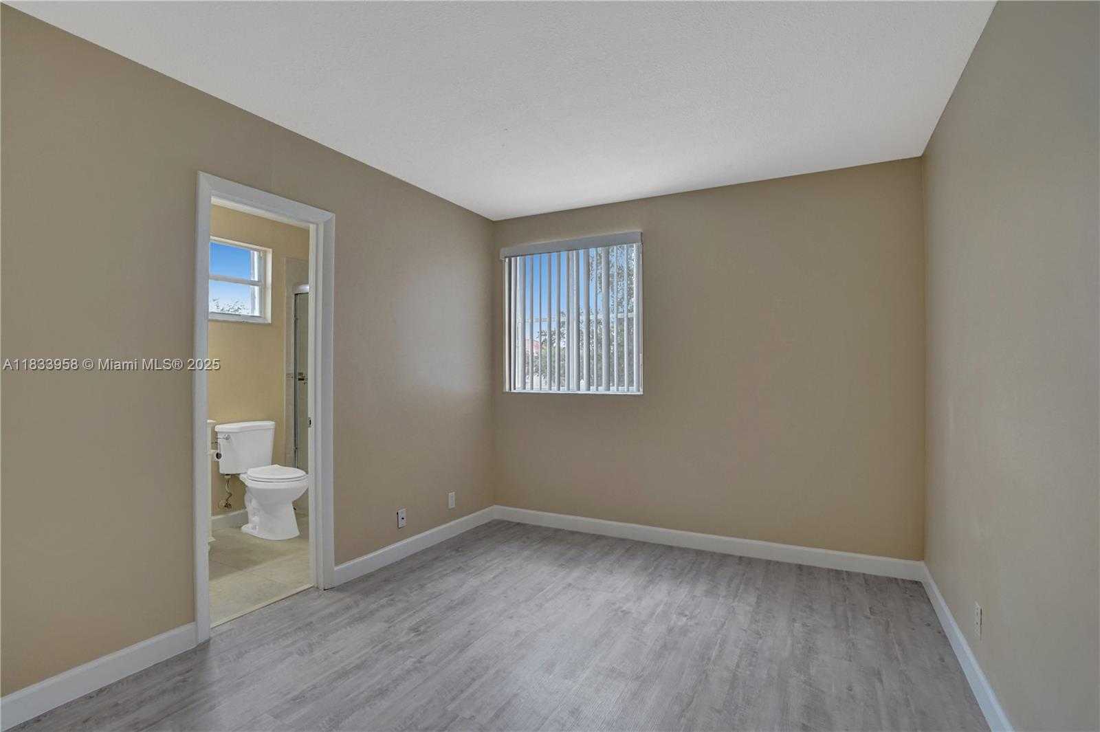 Small Image of 797 CHIMNEY ROCK RD #797, Weston Number 60