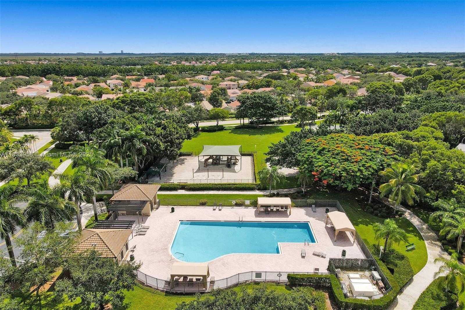 Small Image of 797 CHIMNEY ROCK RD #797, Weston Number 70