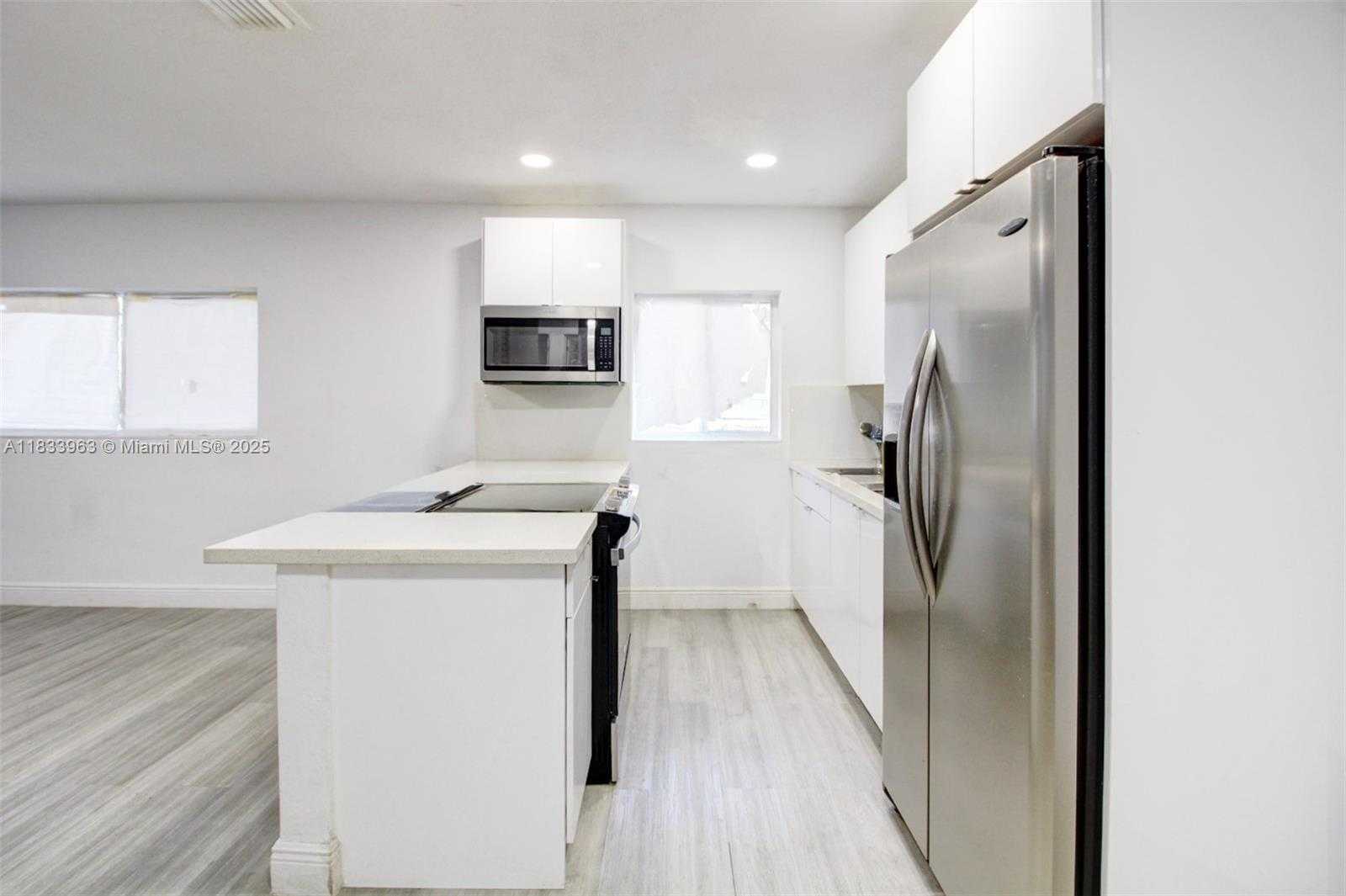 Small Image of 5510 NORTH WEST 30TH AVE, Miami Number 4