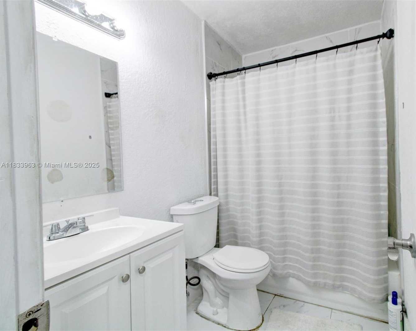 Small Image of 5510 NORTH WEST 30TH AVE, Miami Number 8
