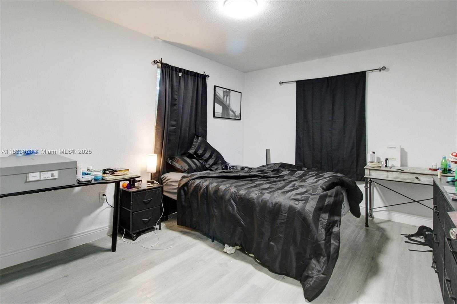 Small Image of 5510 NORTH WEST 30TH AVE, Miami Number 9
