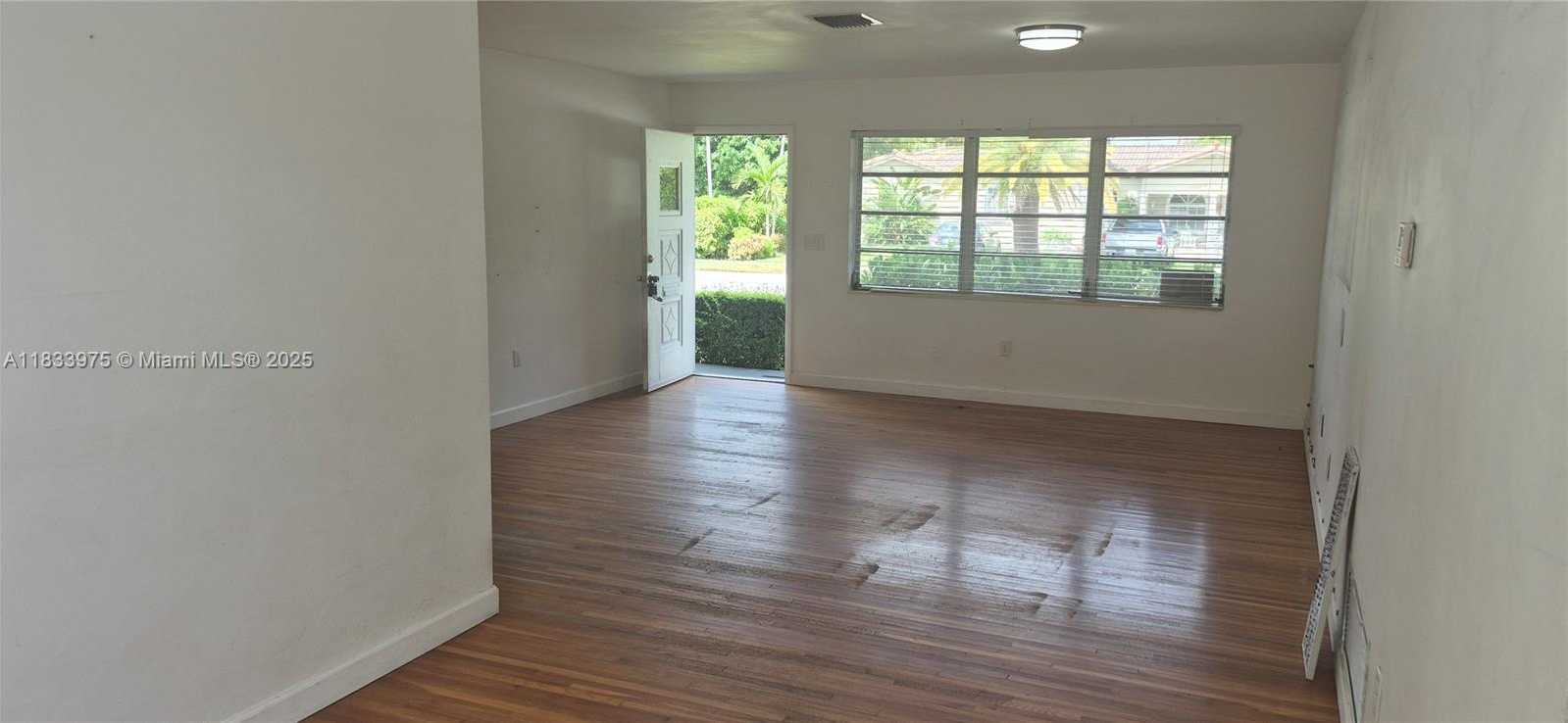 Small Image of 2811 SOUTH WEST 79TH AVE, Miami Number 8