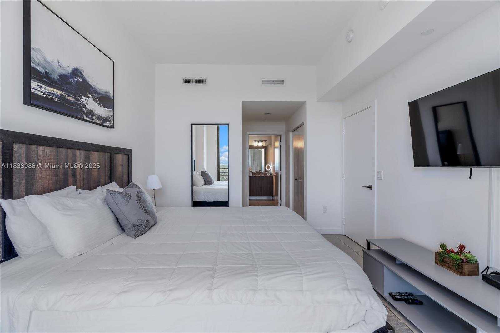 Small Image of 5350 NORTH WEST 84TH AVE #1807, Doral Number 22