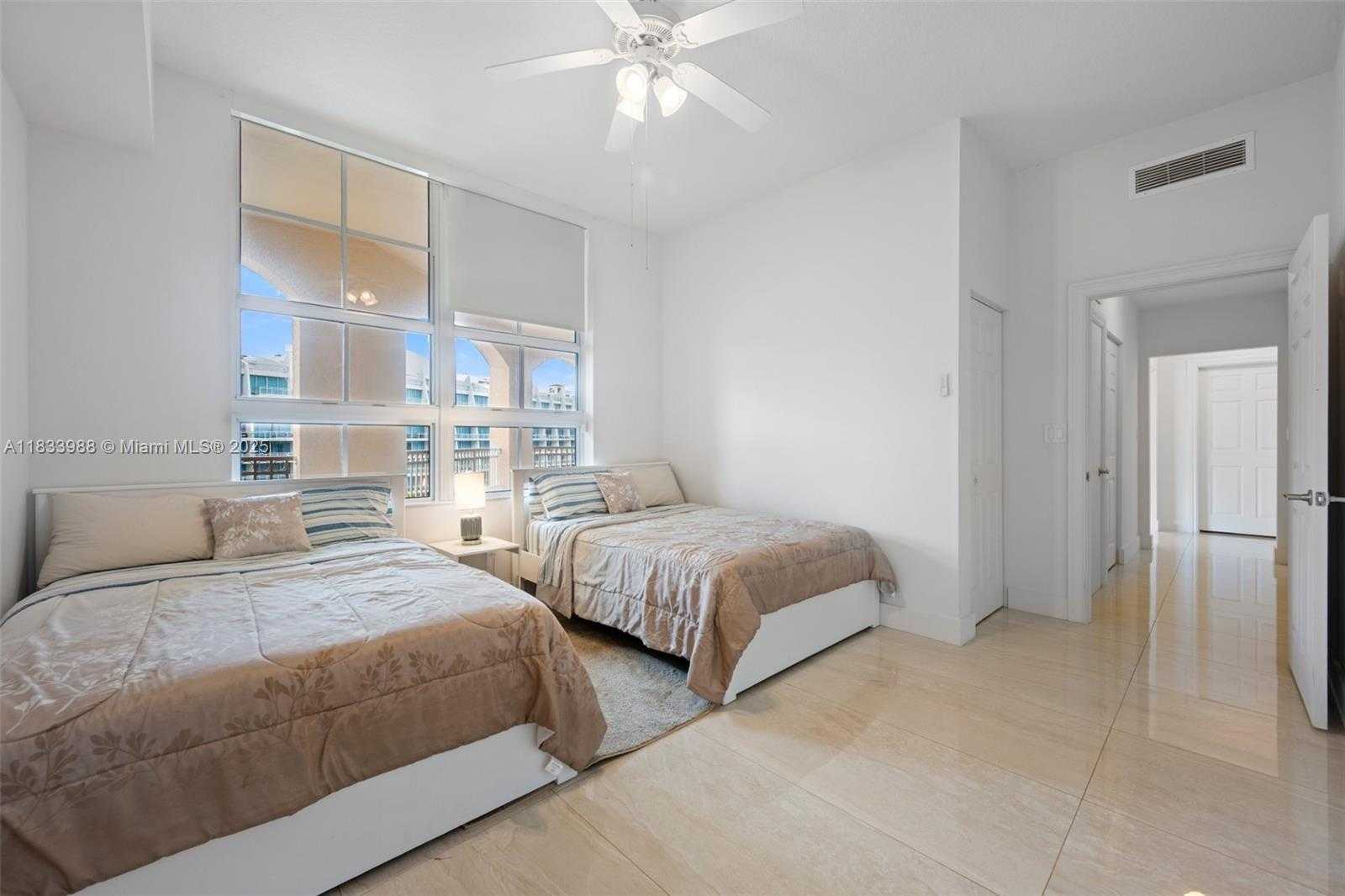 Small Image of 3001 NORTH EAST 185TH ST #613, Aventura Number 22