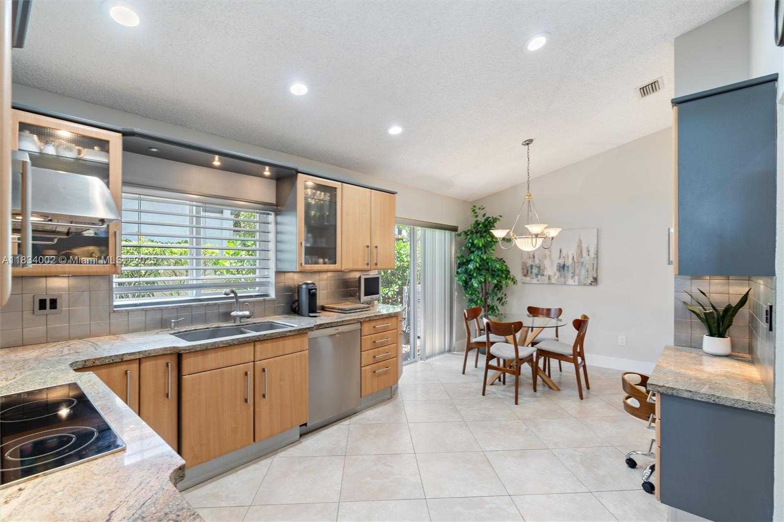 Small Image of 7259 VIA PALOMAR #7259, Boca Raton Number 7
