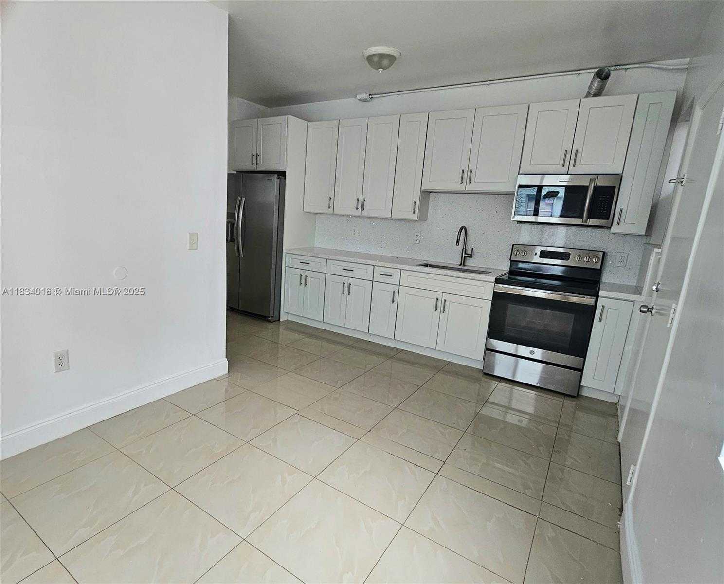 Small Image of 977 SOUTH WEST 5TH ST #1, Miami Number 4