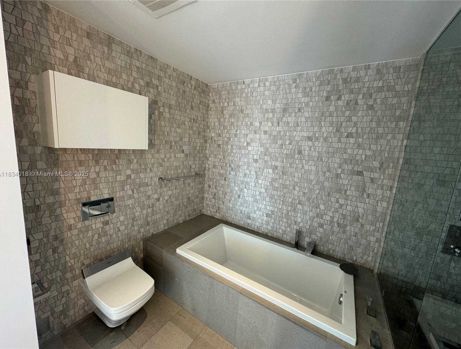 Small Image of 88 SOUTH WEST 7TH ST #1711, Miami Number 29