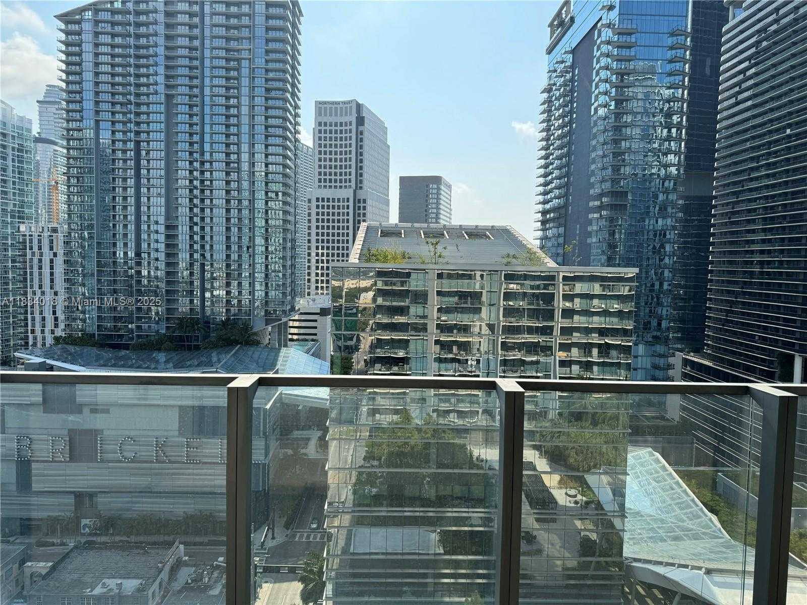 Small Image of 88 SOUTH WEST 7TH ST #1711, Miami Number 4