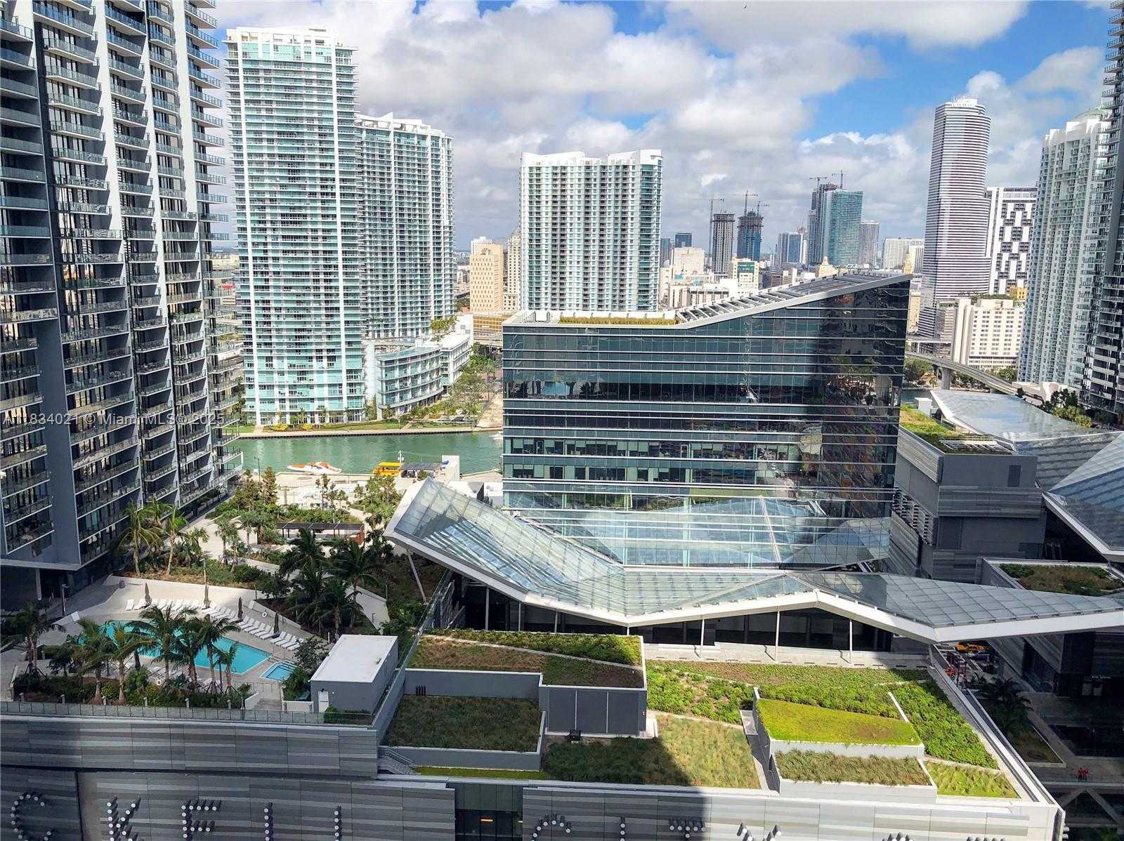 Small Image of Miami Number 17