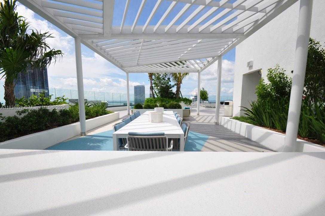 Small Image of Miami Number 36