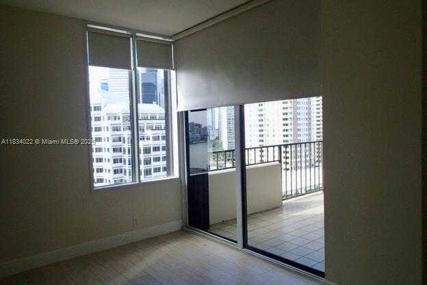 Small Image of 520 BRICKELL KEY DR #A1519, Miami Number 5