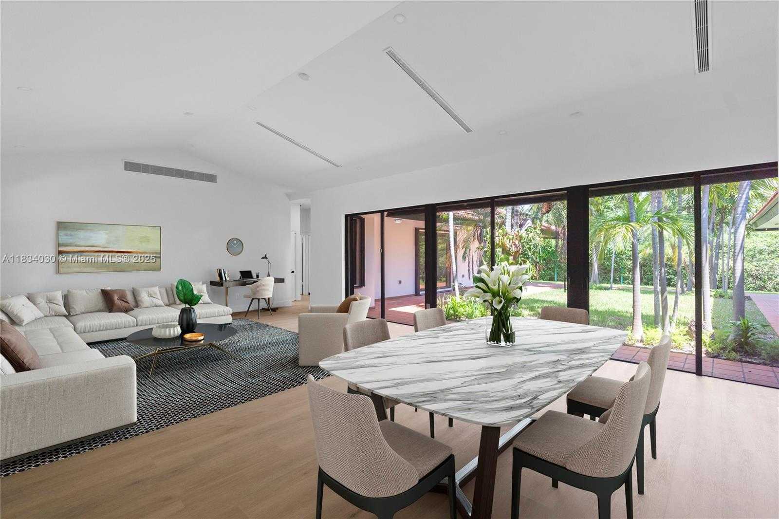 Small Image of 101 ISLAND DR, Key Biscayne Number 2