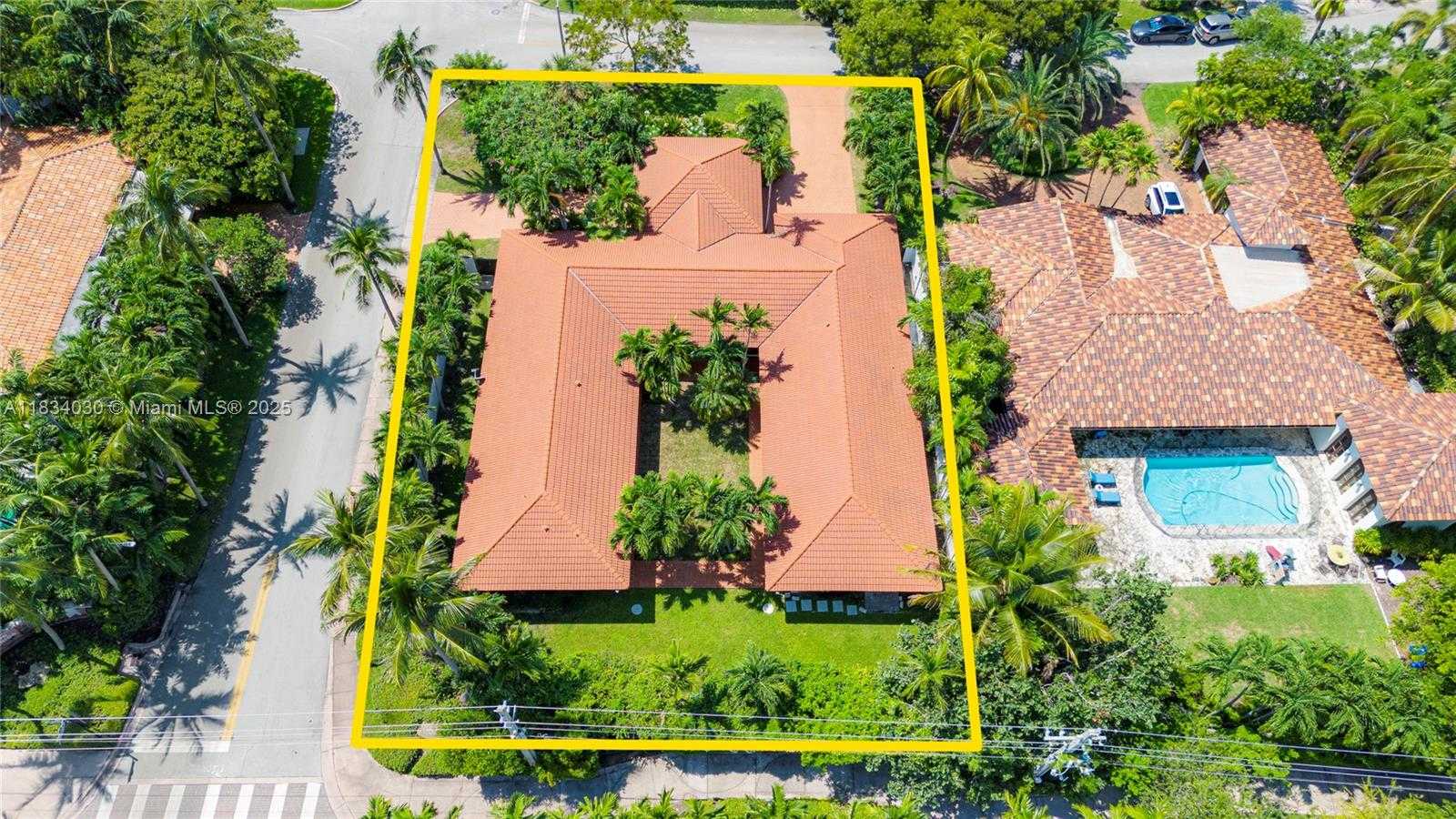 Small Image of 101 ISLAND DR, Key Biscayne Number 33
