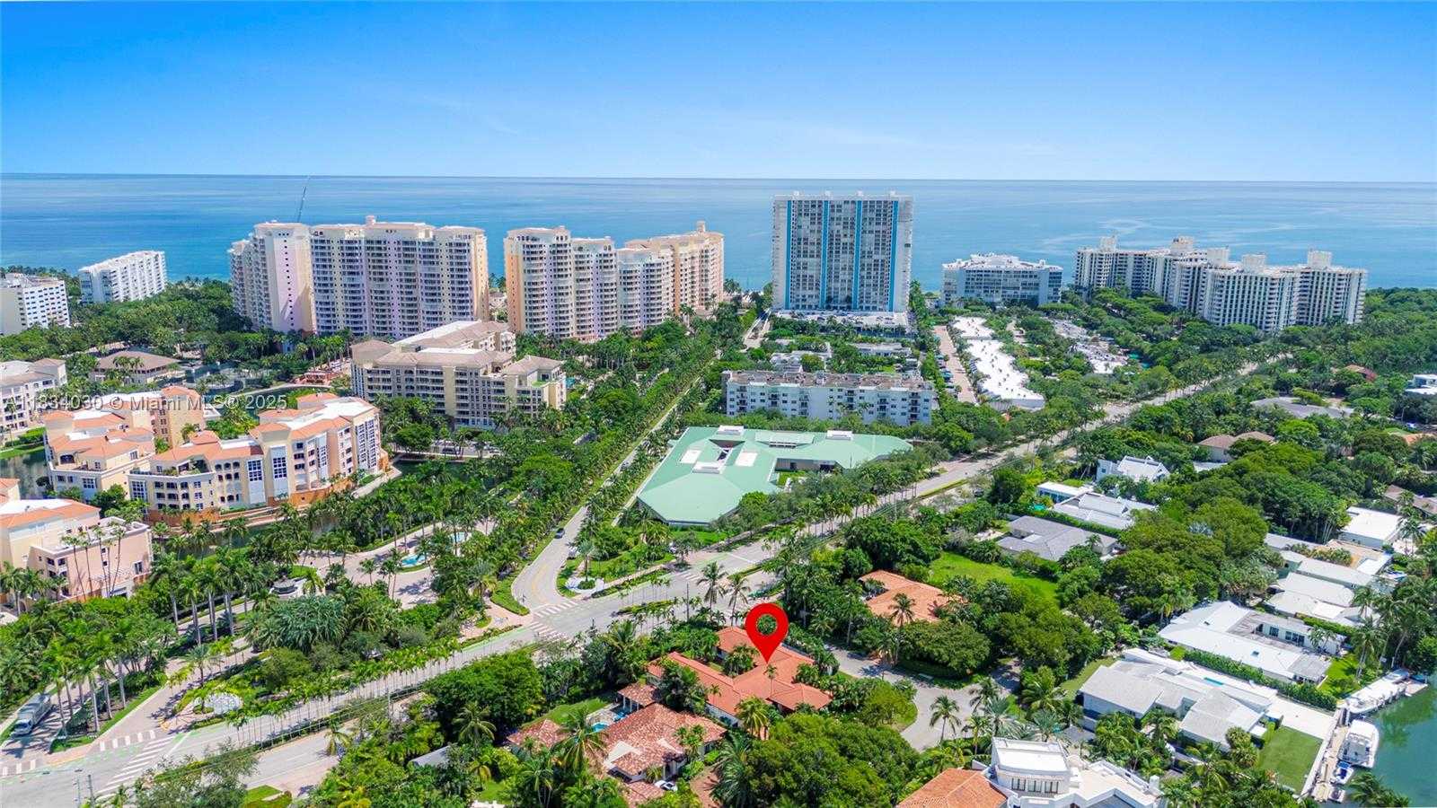 Small Image of 101 ISLAND DR, Key Biscayne Number 35