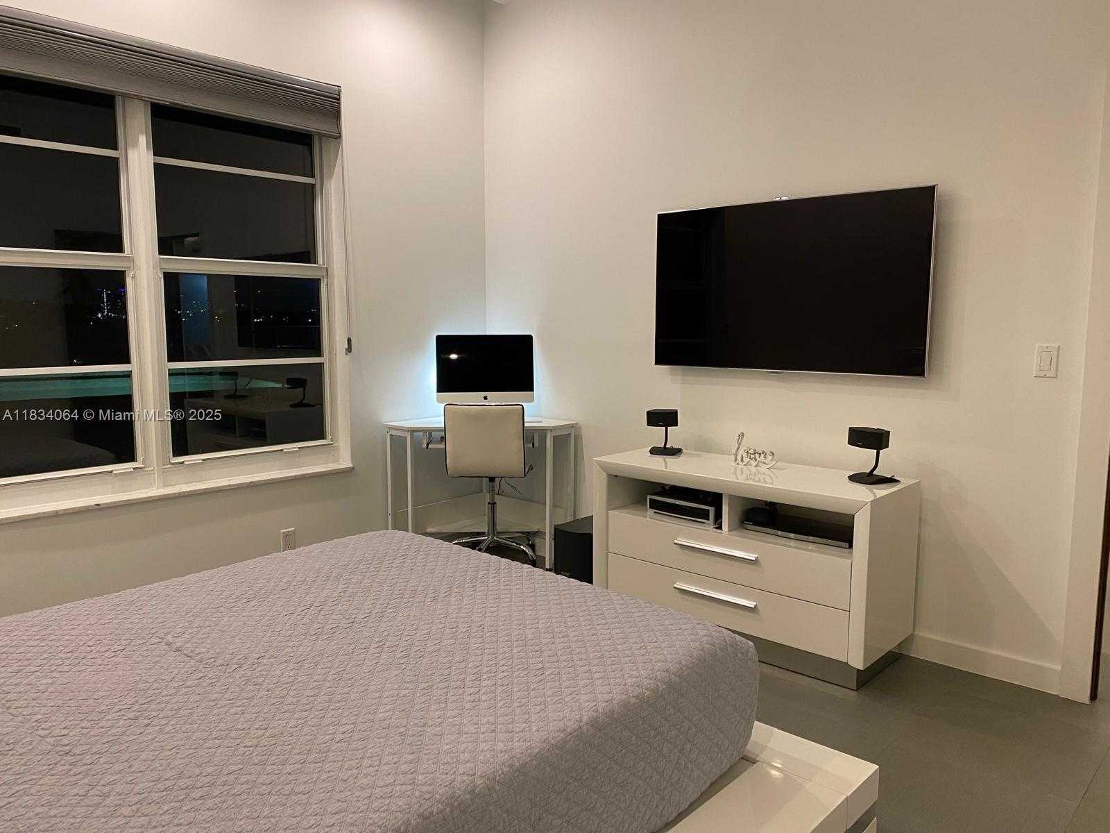 Small Image of 6770 INDIAN CREEK DR #T-F, Miami Beach Number 12